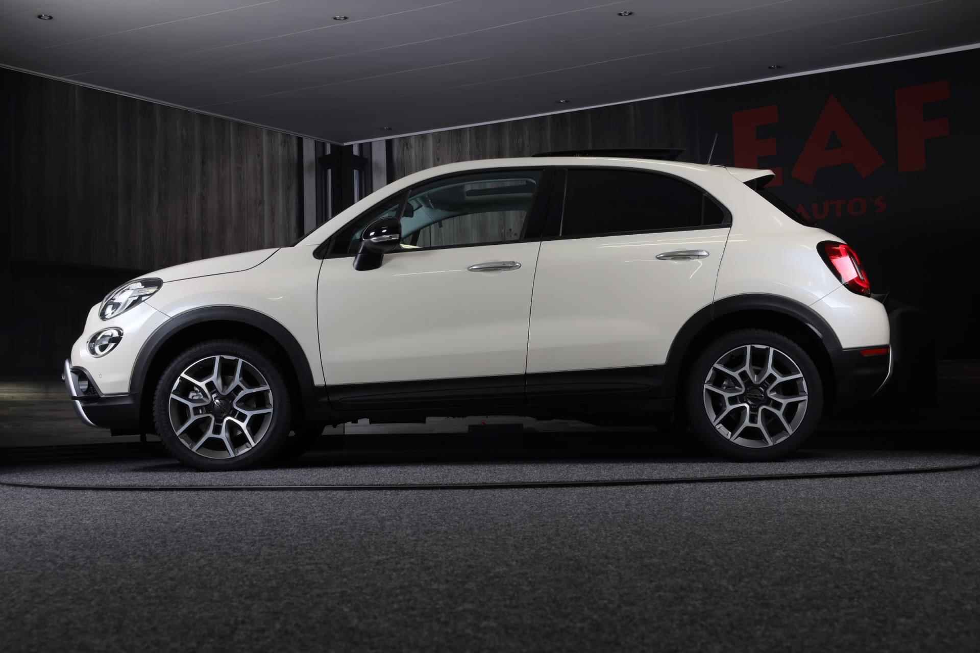 Fiat 500 X Cross 1.3 GSE Cross / AUT / Navi / Camera / Acc / BEATS / Lane Assist / Dode Hoek / Led / Pdc / Panoramadak / Allu Velg - 32/50