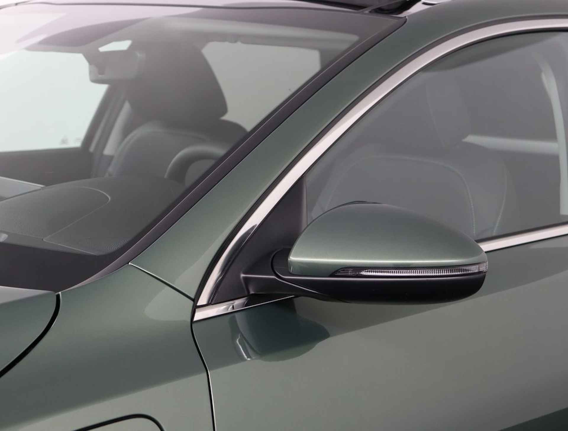 Kia Ceed Sportswagon 1.6 GDI PHEV ExecutiveLine - Apple Carplay/Android Auto - Elektrisch glazen schuif-/kanteldak - Fabrieksgarantie tot 02-2031 - 14/75