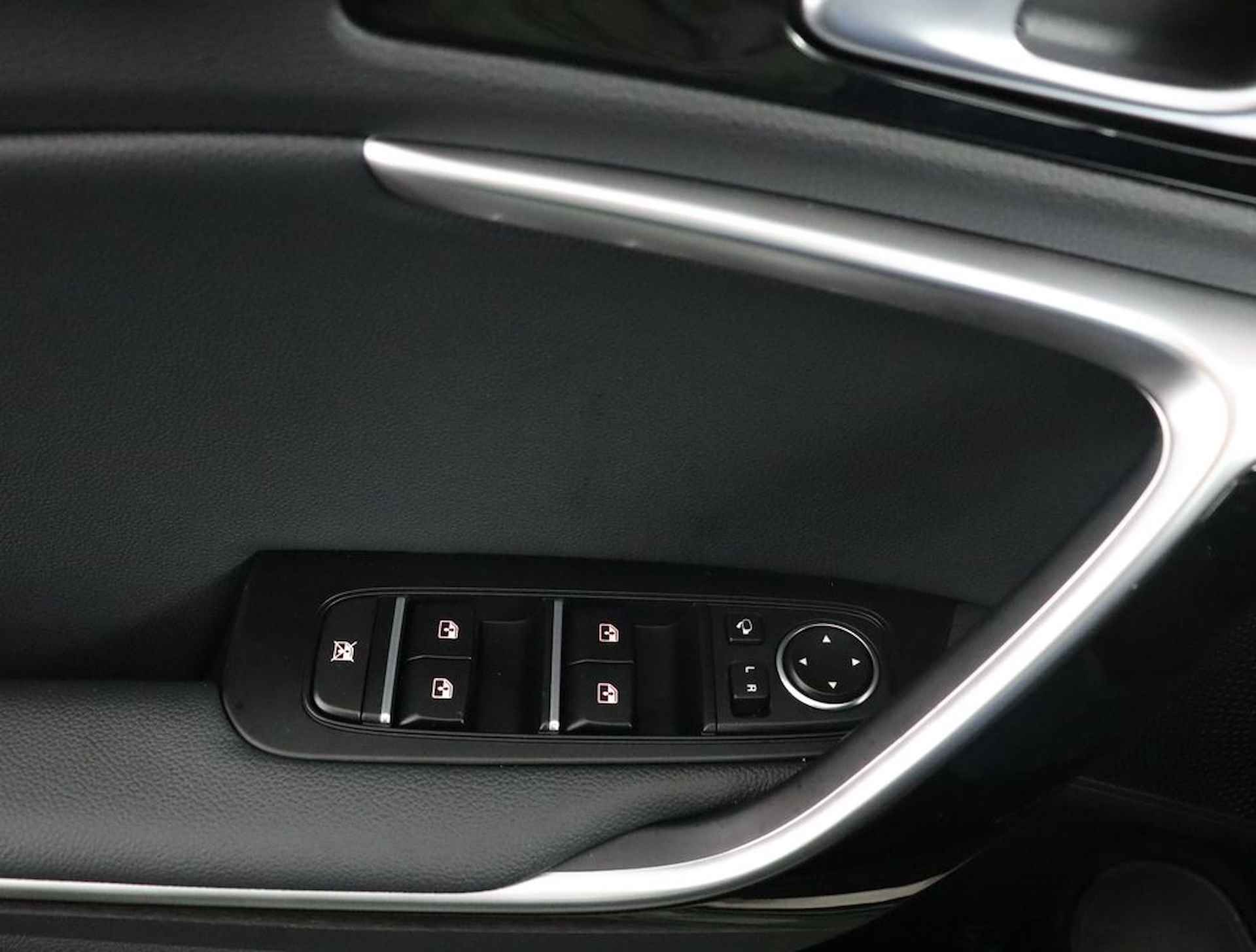 Kia Ceed Sportswagon 1.6 GDI PHEV ExecutiveLine - Apple Carplay/Android Auto - Elektrisch glazen schuif-/kanteldak - Fabrieksgarantie tot 02-2031 - 18/75