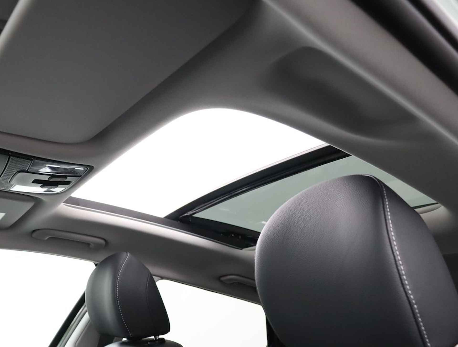 Kia Ceed Sportswagon 1.6 GDI PHEV ExecutiveLine - Apple Carplay/Android Auto - Elektrisch glazen schuif-/kanteldak - Fabrieksgarantie tot 02-2031 - 53/75
