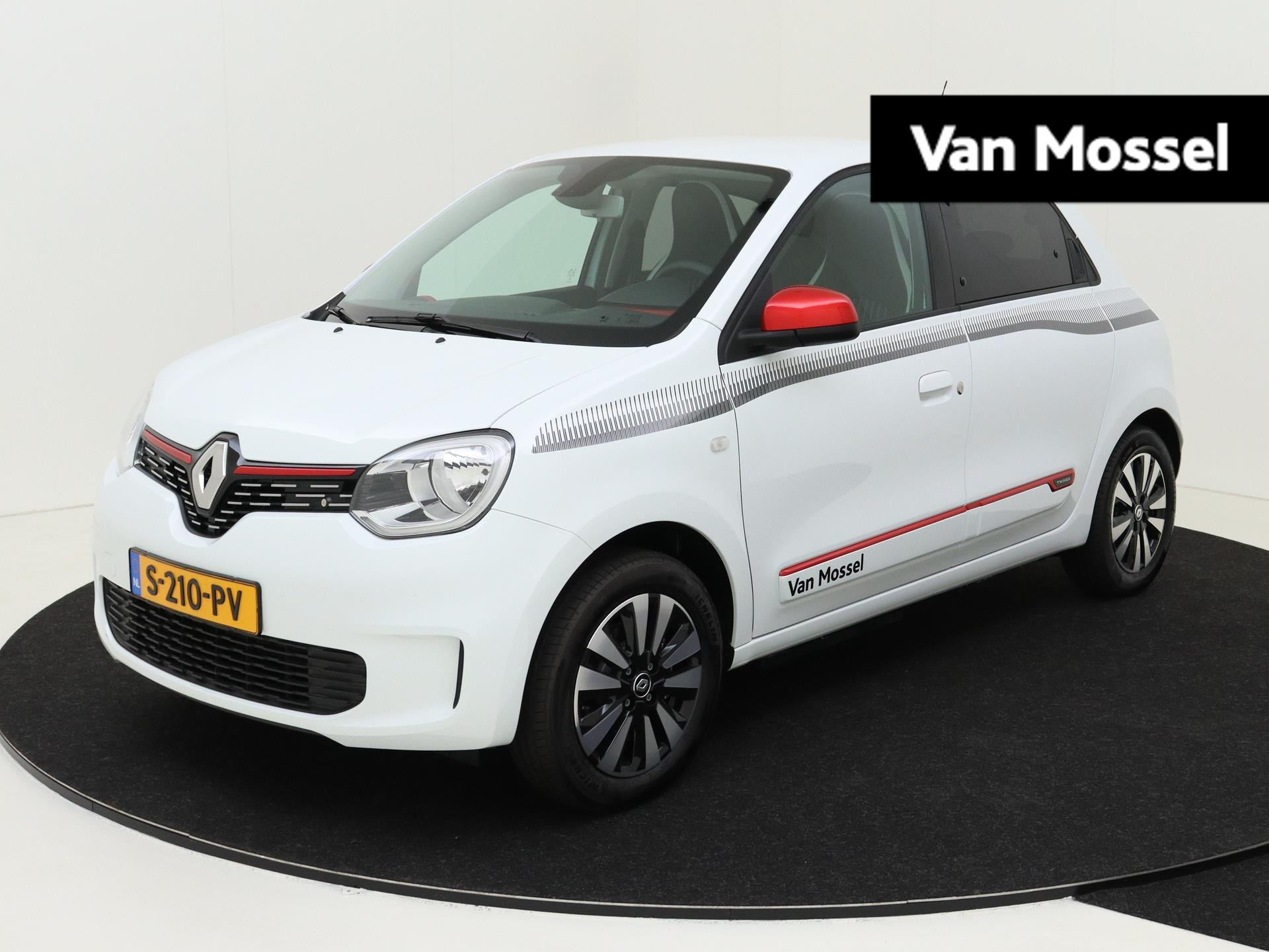 Renault Twingo Z.E. R80 E-Tech Techno 22kWh / Climate control / Camera / Navigatie / Cruise control