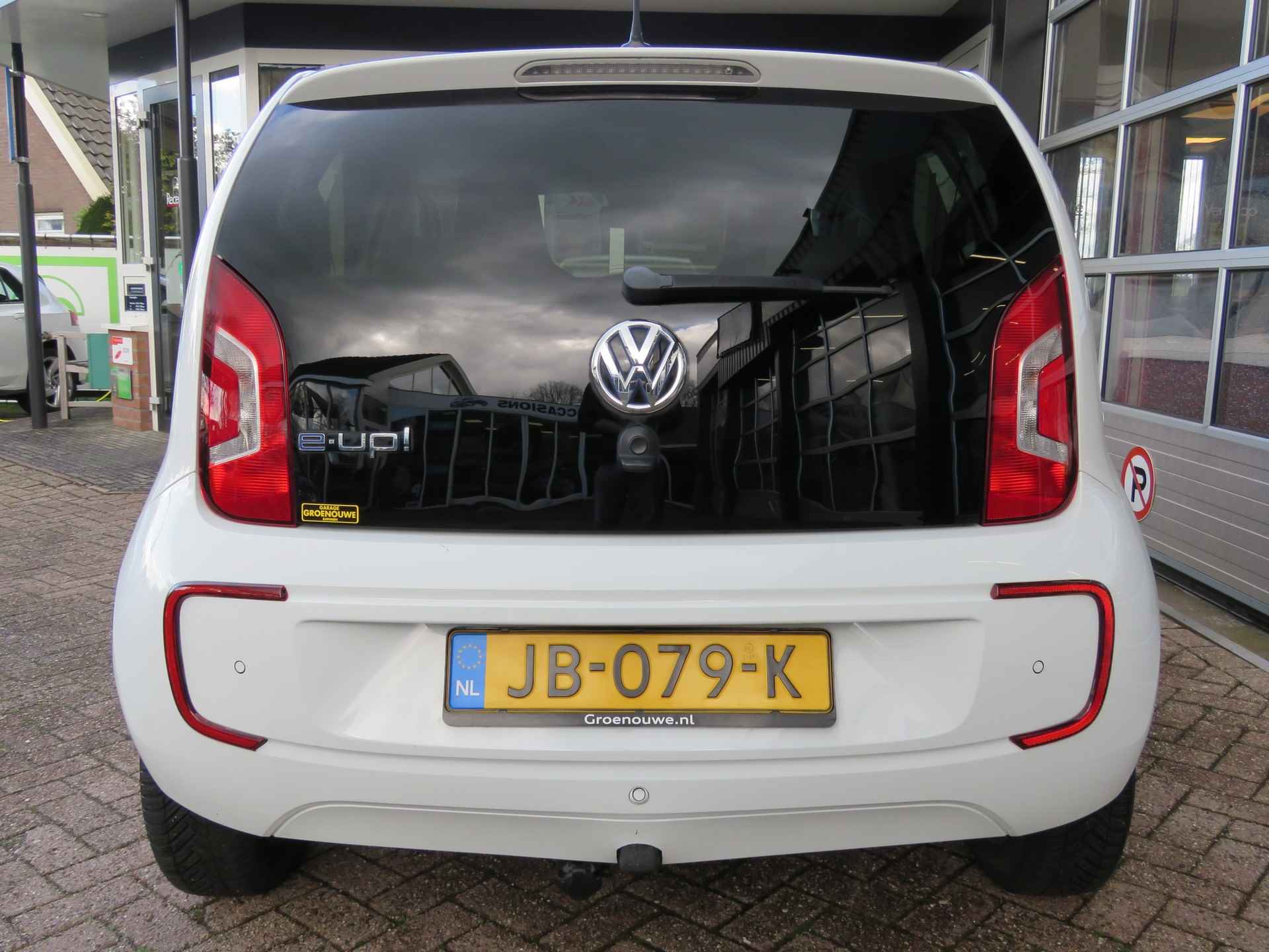 Volkswagen e-Up! / Trekhaak / Stoelverw. / Cruise / BOVAG garantie - 23/45