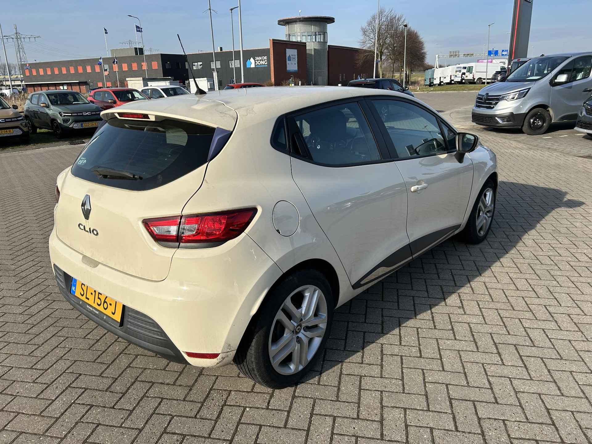 Renault Clio 0.9 TCe 90 PK Zen - 5/14