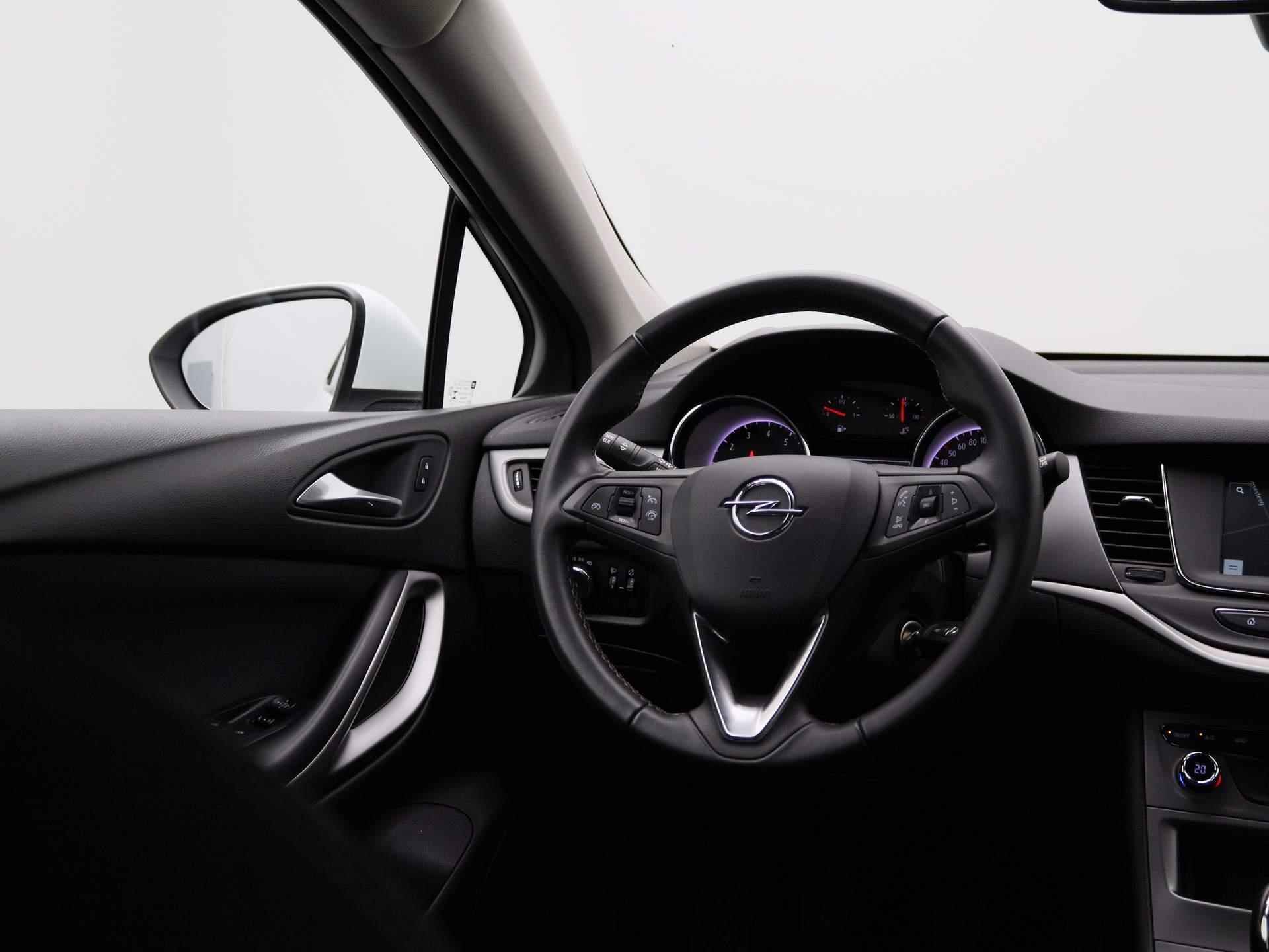 Opel Astra Sports Tourer 1.2 Edition | Navigatie | Climate control | Parkeer sensoren | LMV | Camera | - 11/35