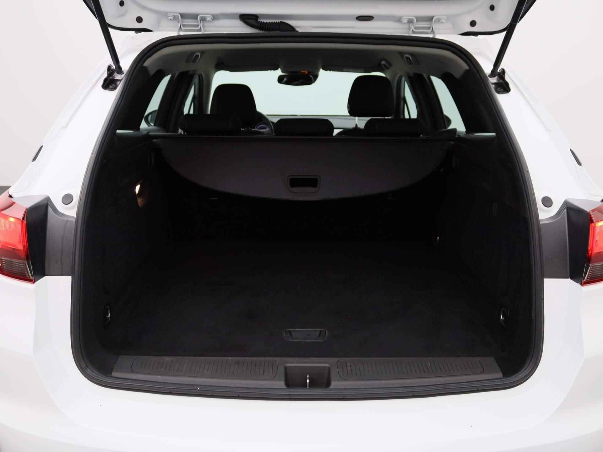 Opel Astra Sports Tourer 1.2 Edition | Navigatie | Climate control | Parkeer sensoren | LMV | Camera | - 14/35