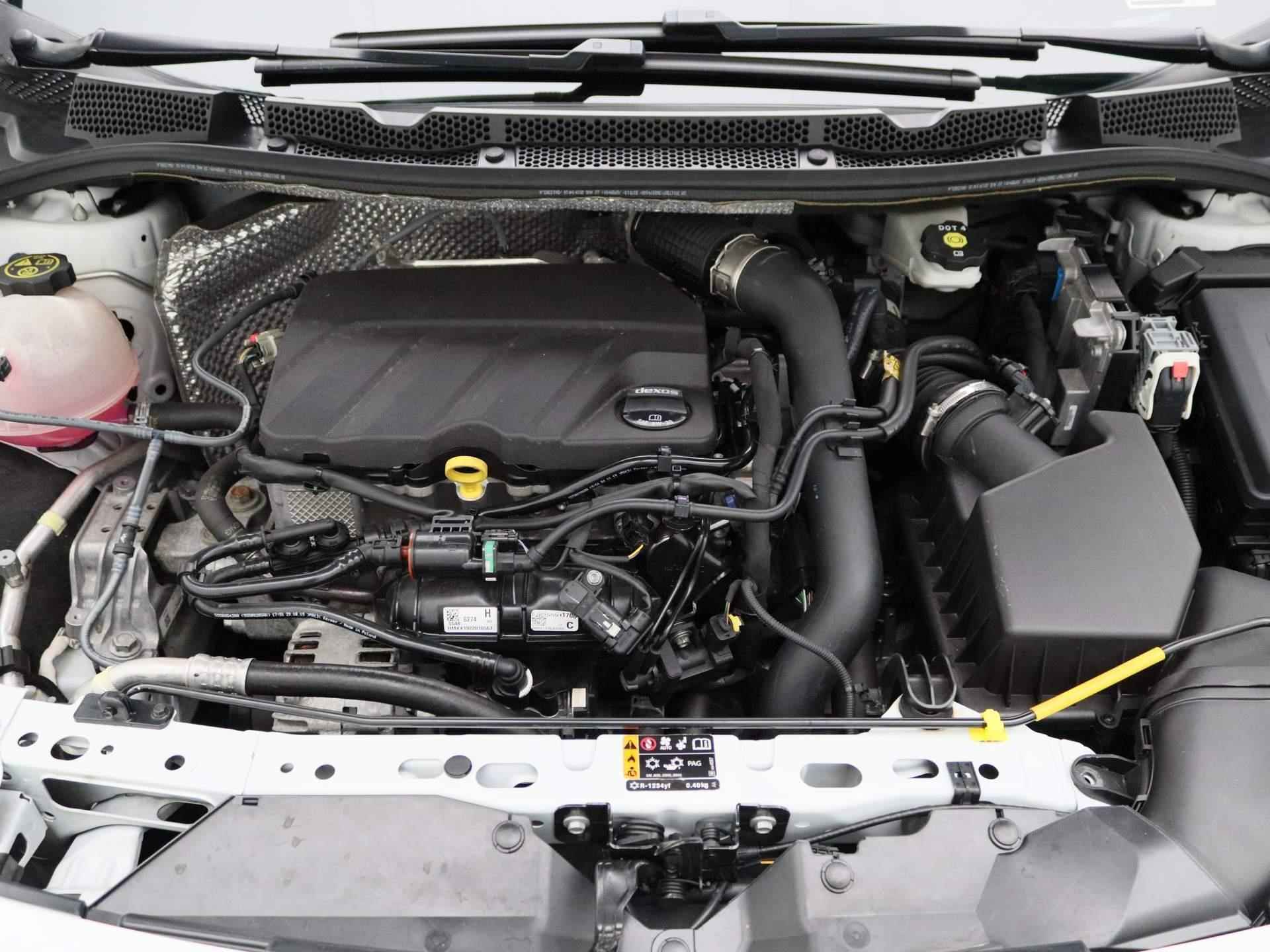 Opel Astra Sports Tourer 1.2 Edition | Navigatie | Climate control | Parkeer sensoren | LMV | Camera | - 32/35