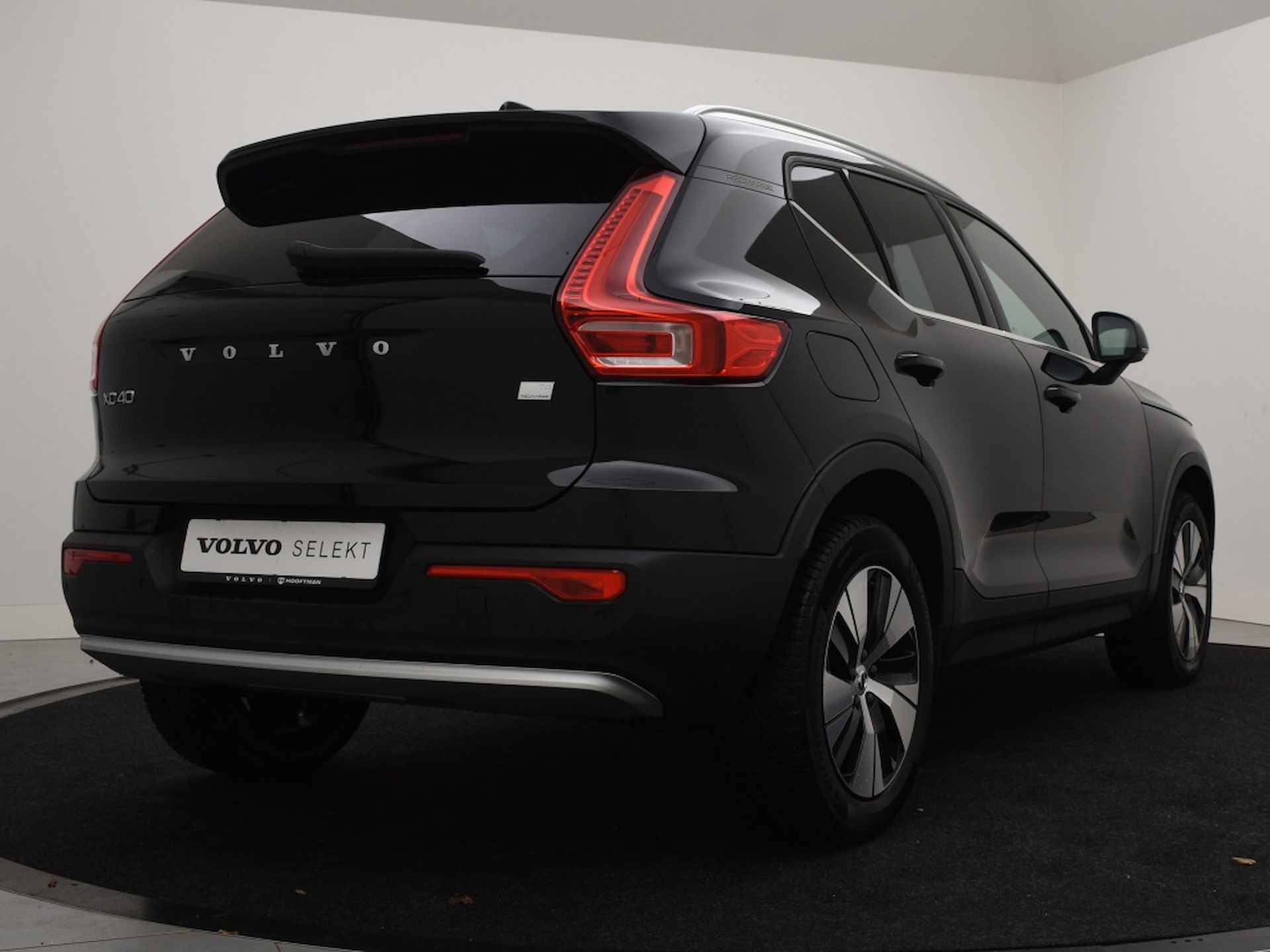 Volvo XC40 T4 PLUG-IN HYBRID CORE BRIGHT 18INCH STOELVERWARMING PARK ASSIST - 3/36