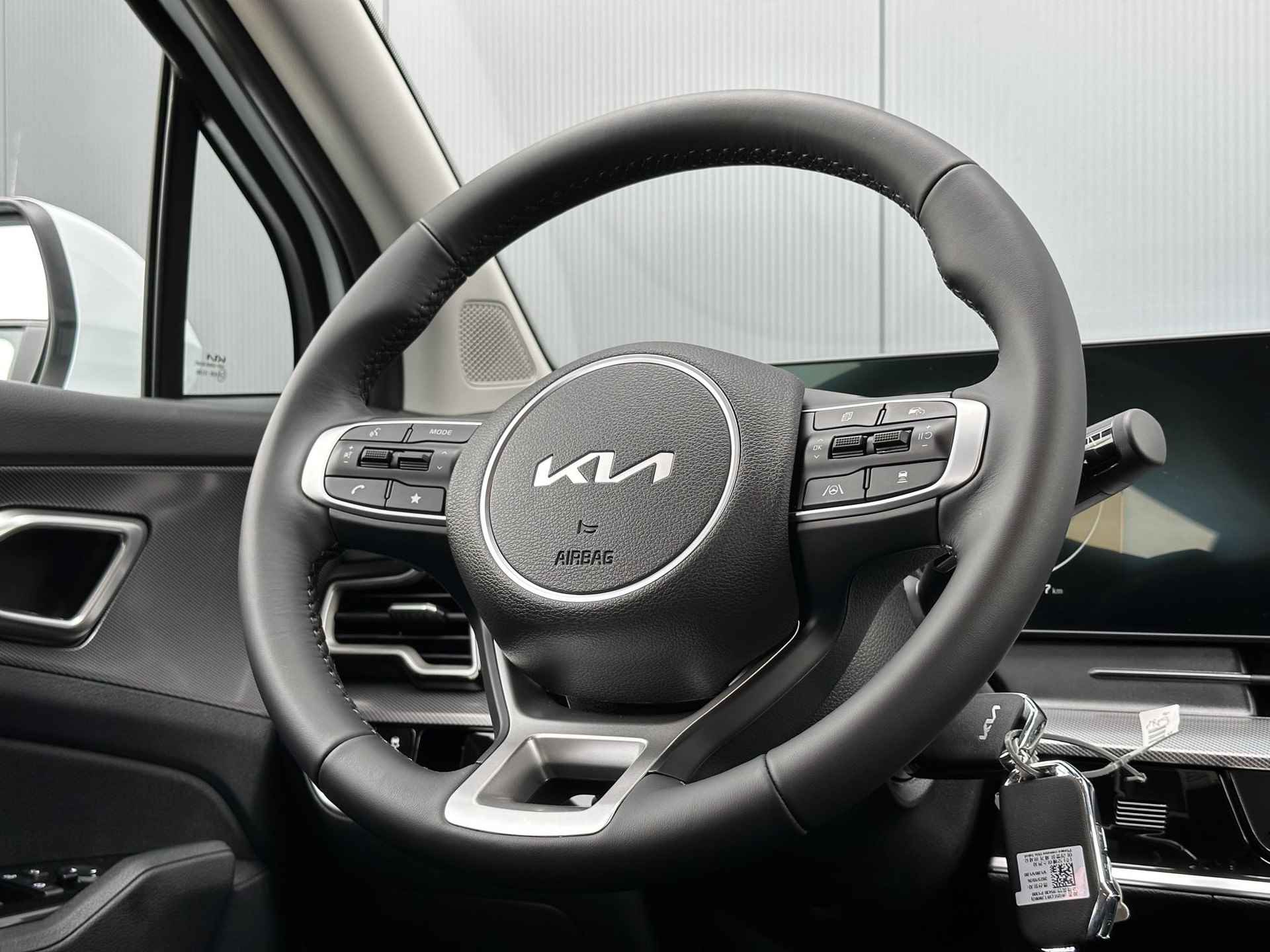 Kia Sportage 1.6 T-GDi Plug-in Hybrid AWD DynamicLine | *Op voorraad* | *Snel leverbaar* | *€4.000,- actiekorting* | BTW | Navi | Clima | Camera | Apple Carplay | Android Auto - 13/30