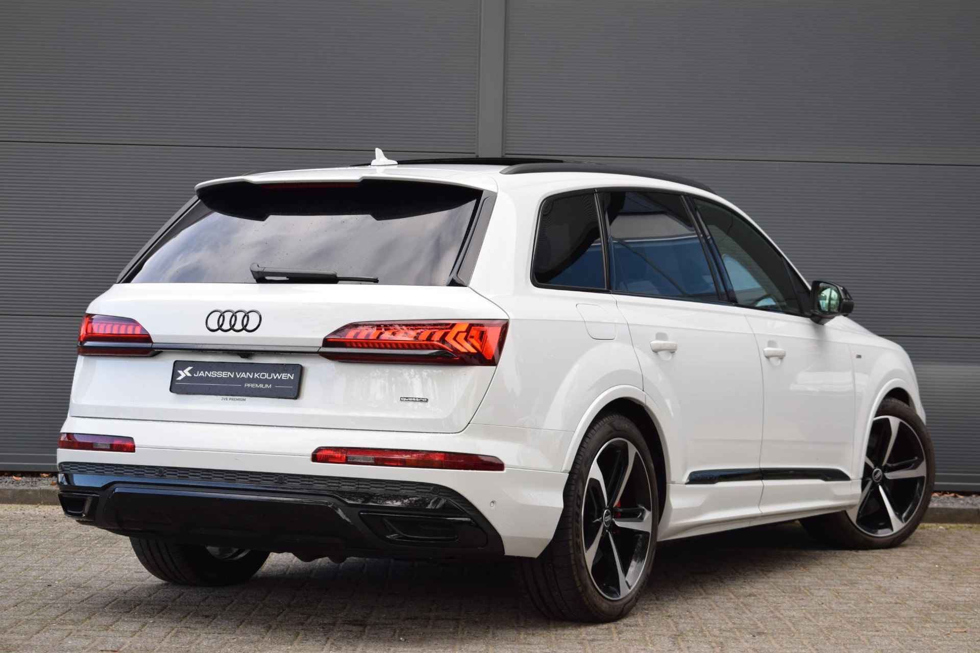 Audi Q7 55 TFSI e quattro Pro Line / S-Line / Head Up / Panoramadak - 6/67