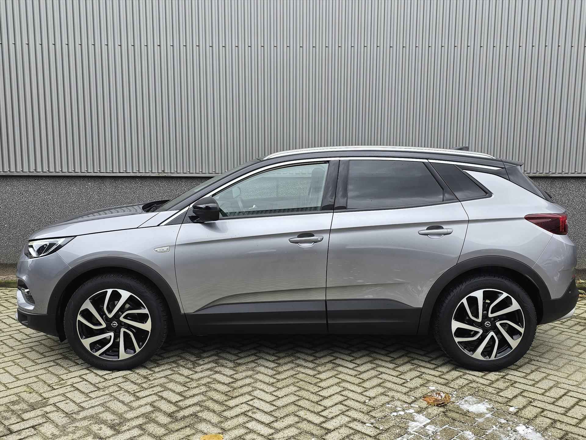 OPEL Grandland X 1.2 Turbo 130pk Start/Stop Innovation |Lederen bekleding | Stoelgeheugen | Stoel verwarming en ventilatie | Achteruitrijdcamera | Zeer Luxe - 2/34