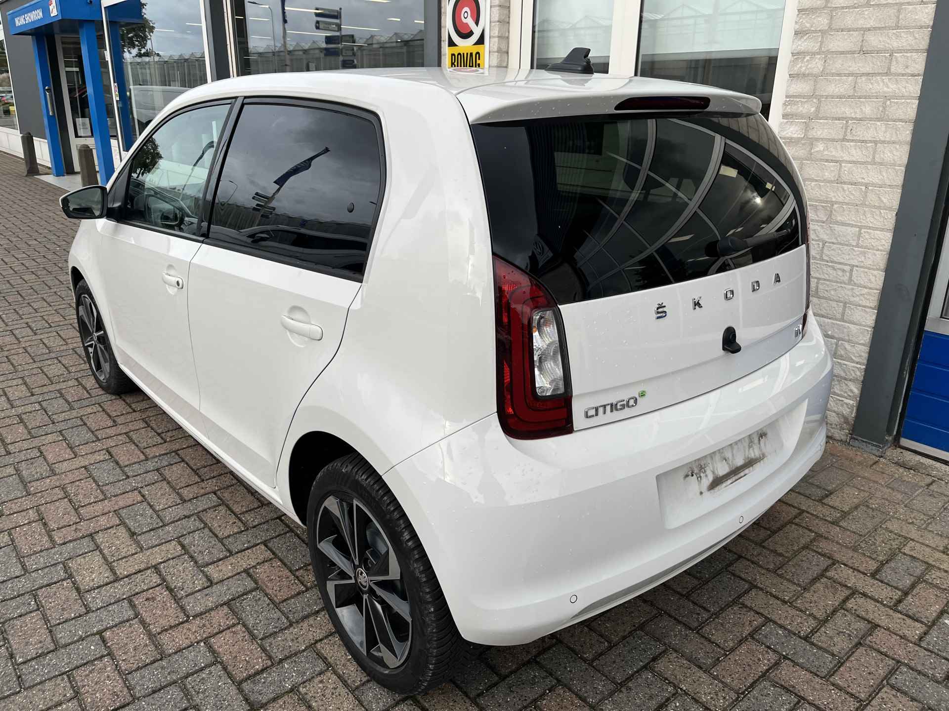 Škoda Citigo e-iV EV Style / SUBSIDIE/ PARK. SENSOREN/ CRUISE/ STOEL VERWARM./ BLUETOOTH/ VOORRUIT VERWARM./ CLIMA/ DAB/ 16" LMV/ - 3/25