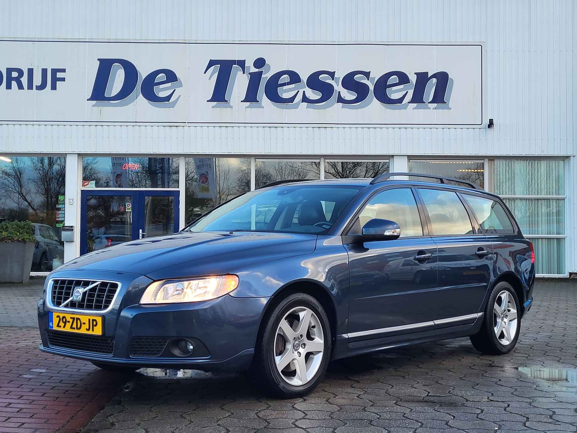 Volvo V70 2.5T Momentum LPG G3 Youngtimer! Rijklaar met beurt & garantie! - 2/32