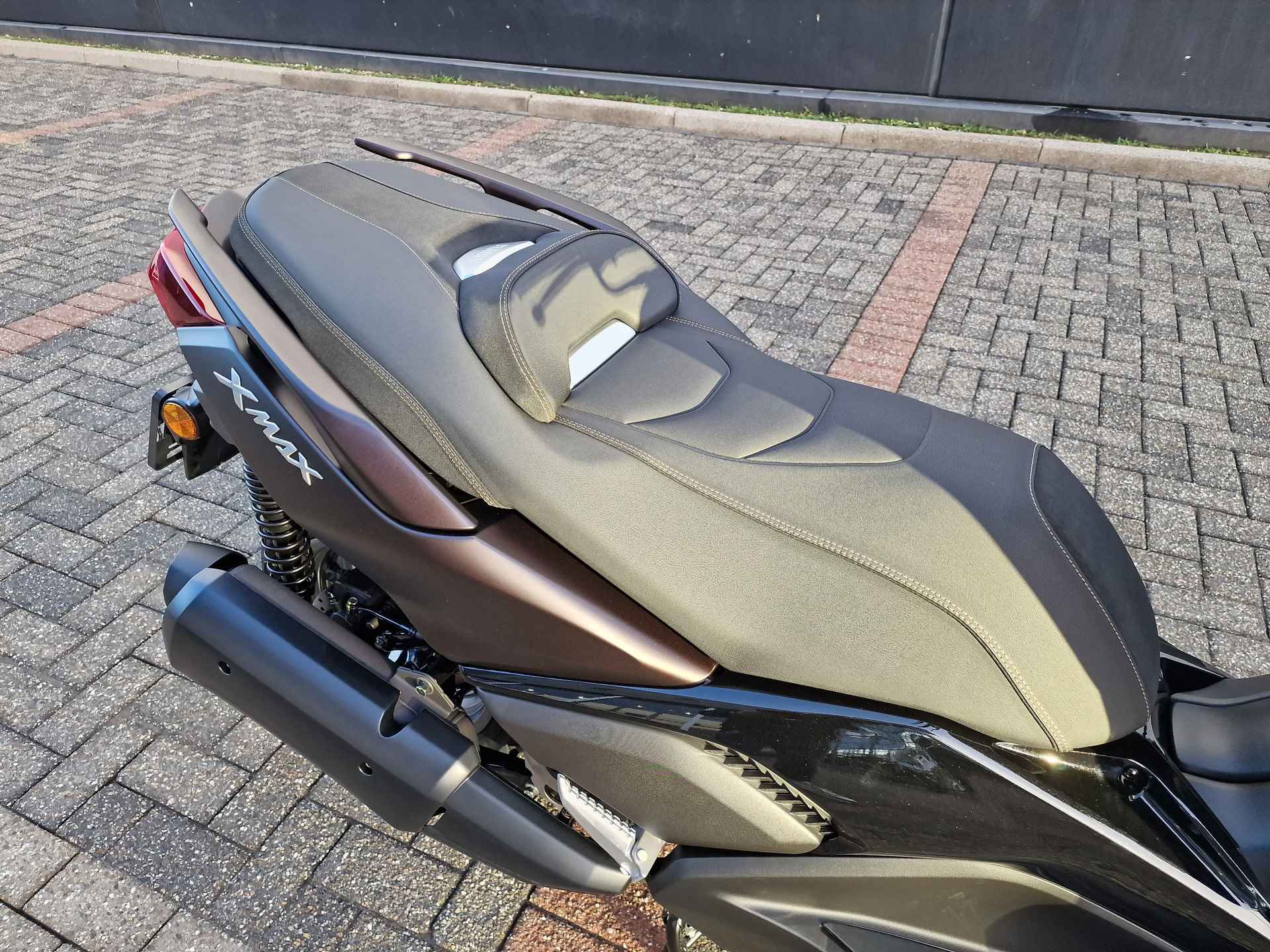 Yamaha XMAX 300 TECHMAX ABS - 10/23