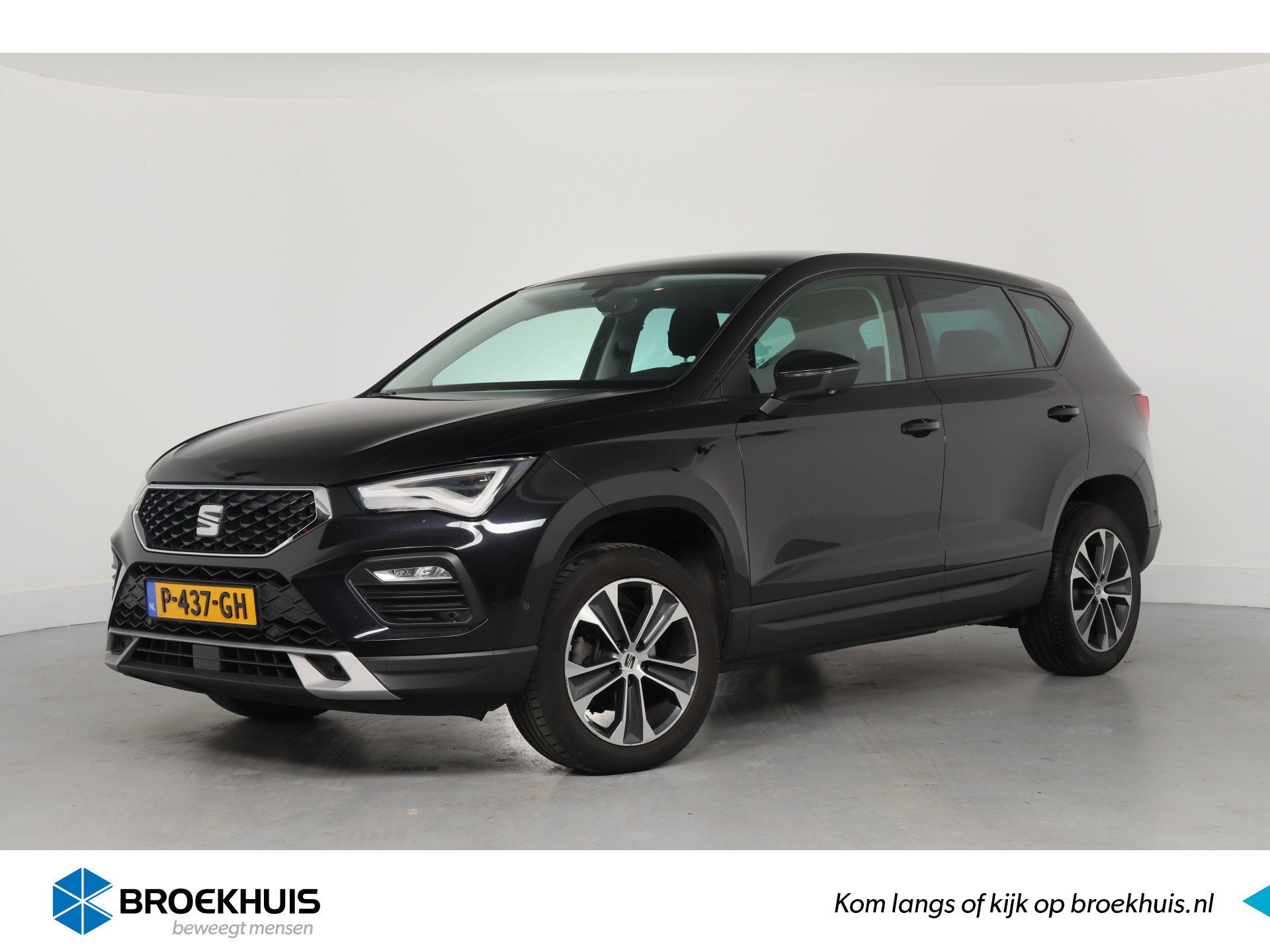 SEAT Ateca 1.5 TSI Style Business Intense Automaat | Navi By App | Clima | Stoelverwarming | Parkeersensoren V+A | Keyless | Cruise | LED |