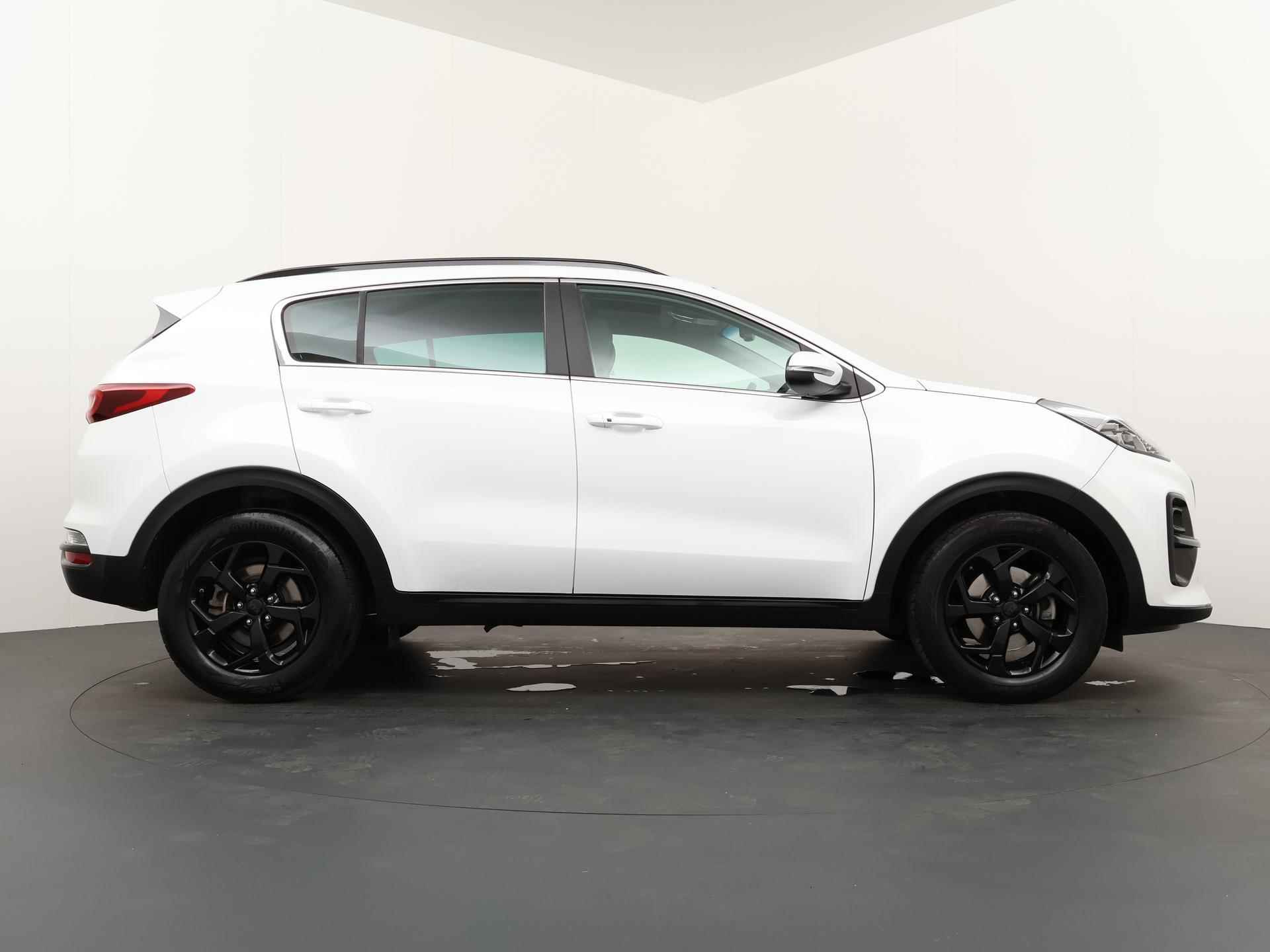 Kia Sportage 1.6 T-GDI Black Edition - 7/34