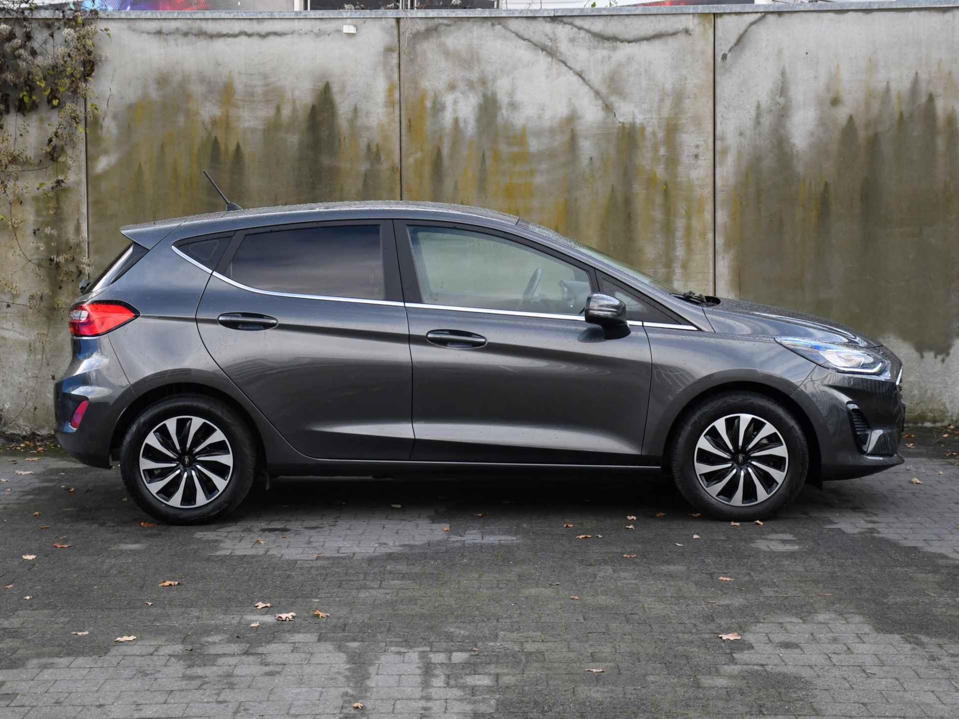 Ford Fiesta Titanium 1.0 EcoBoost Hybrid 125pk DAB | PDC ACHTER | CLIMA | CRUISE.C | PRIVACY GLASS - 3/29