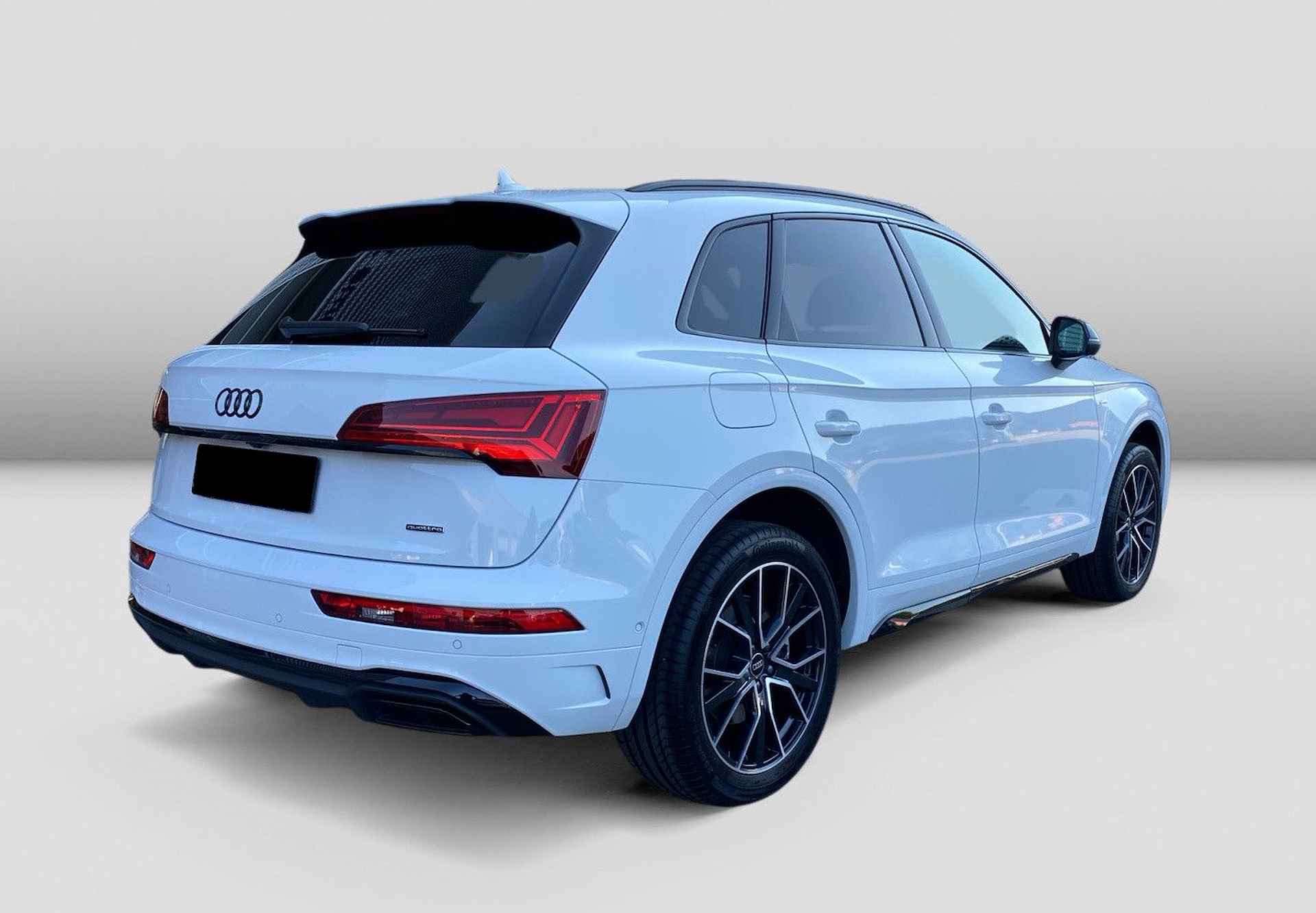 Audi Q5 55 TFSI e S Edition Competition ACC Panoramadak Trekhaak - 2/12