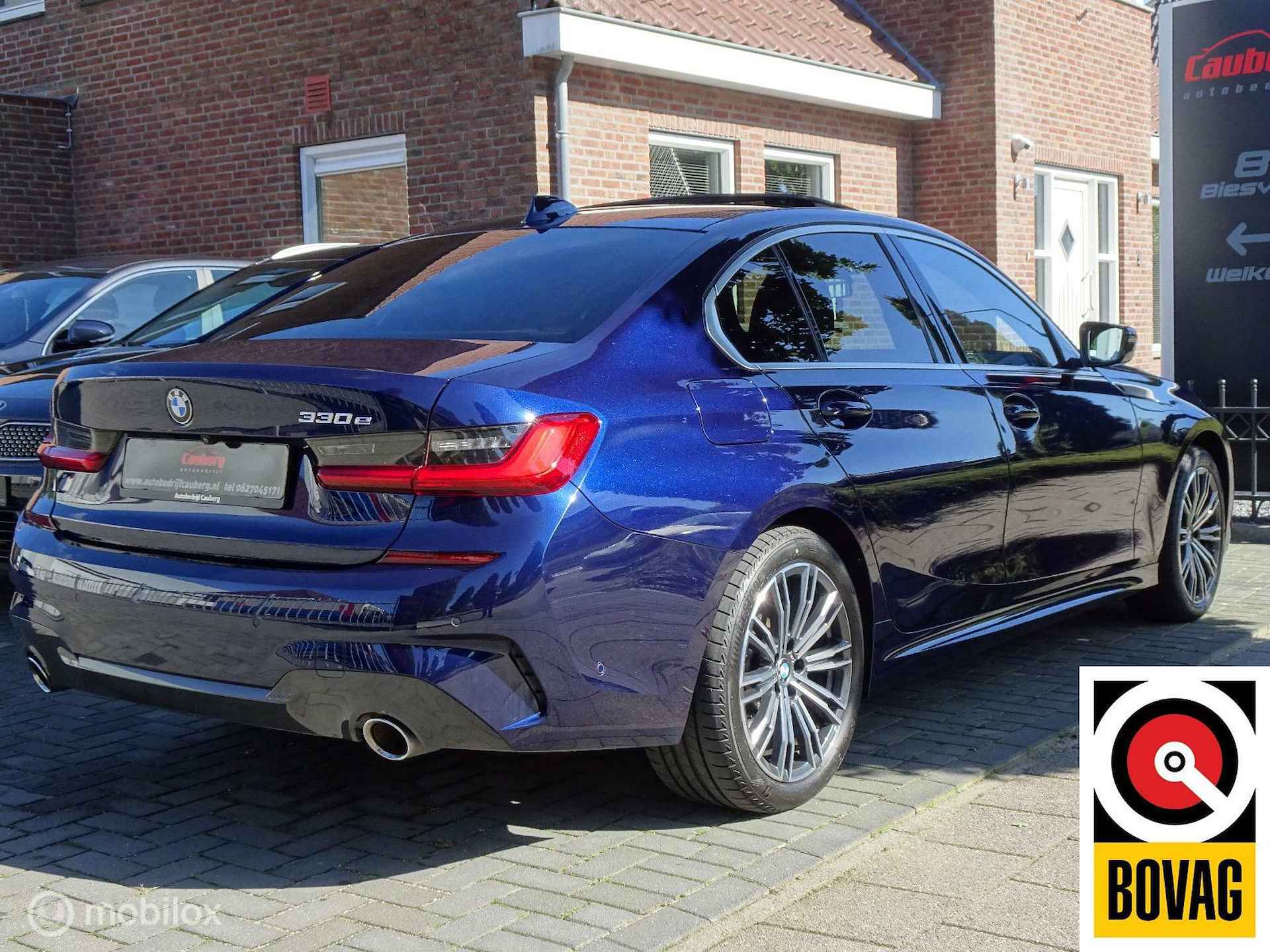 BMW 3-serie 330e M-Sport|Laser|HUD|Panorama Dak !!! - 4/27