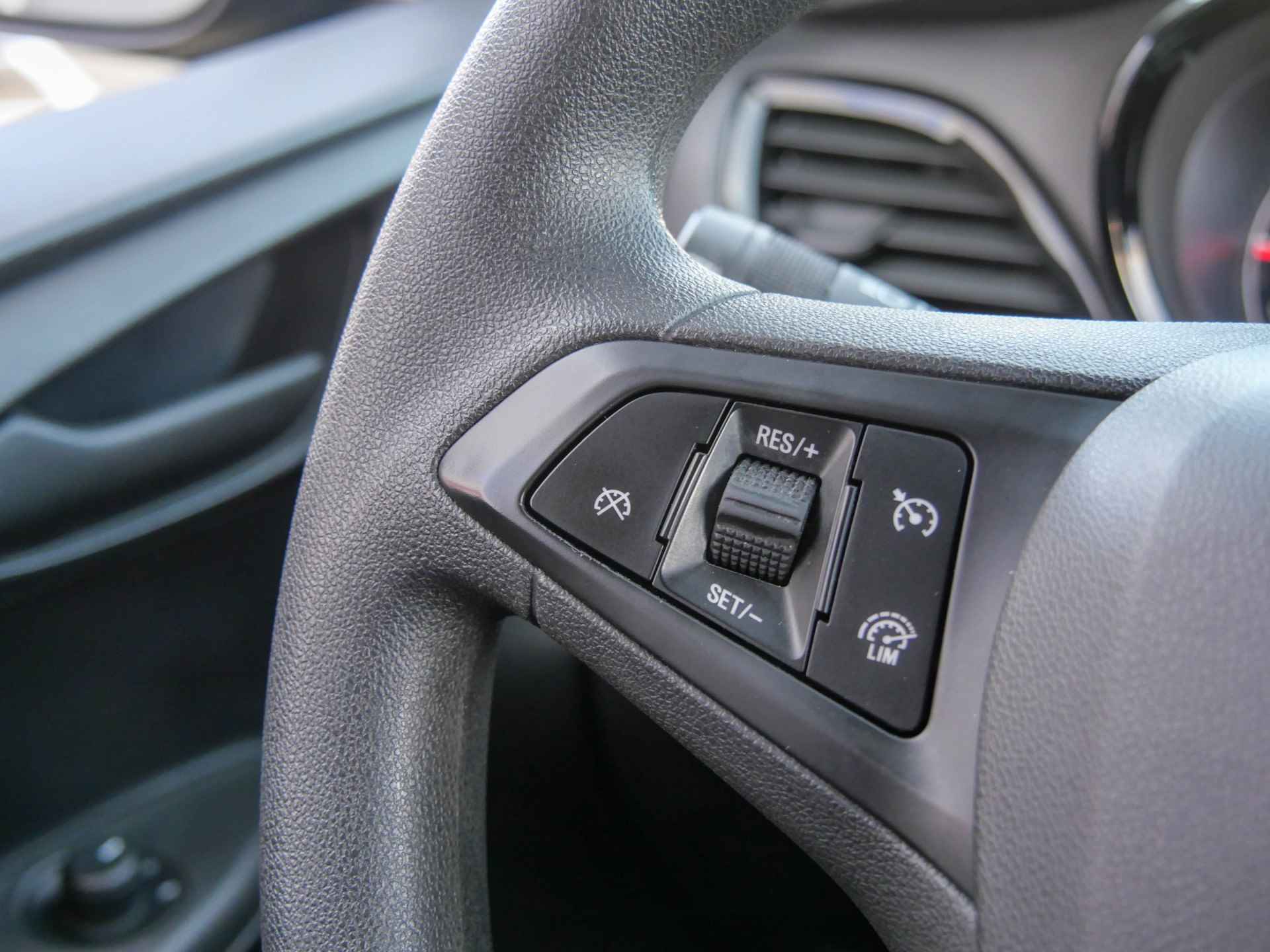 Opel KARL 1.0 ecoFLEX 120 Jaar Edition | AIRCO | CRUISE CONTROL | - 9/21