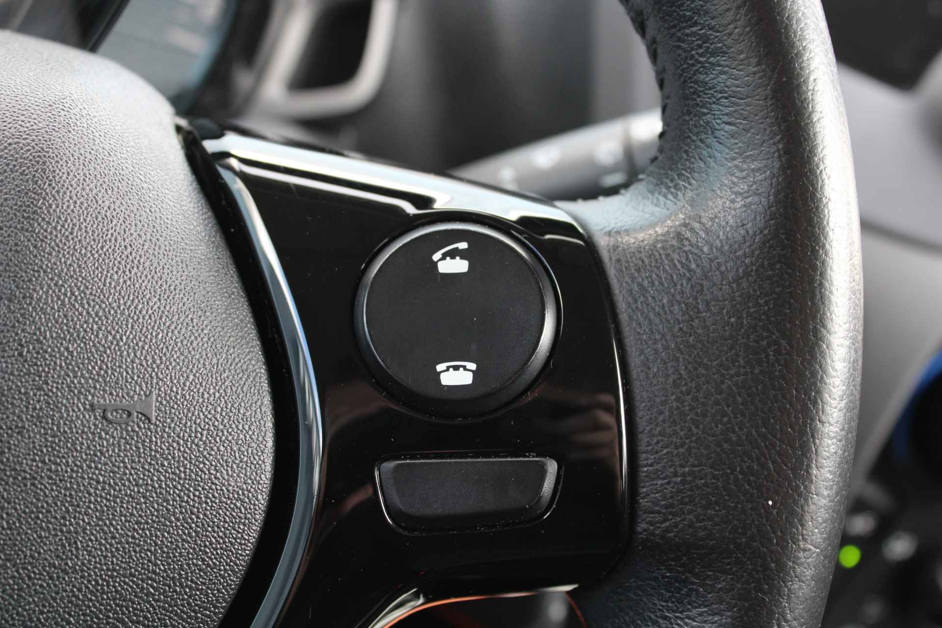 Peugeot 108 5drs1.0 e-VTi Active | Airconditioning | Bluetooth | LED | Mistlampen | - 20/25