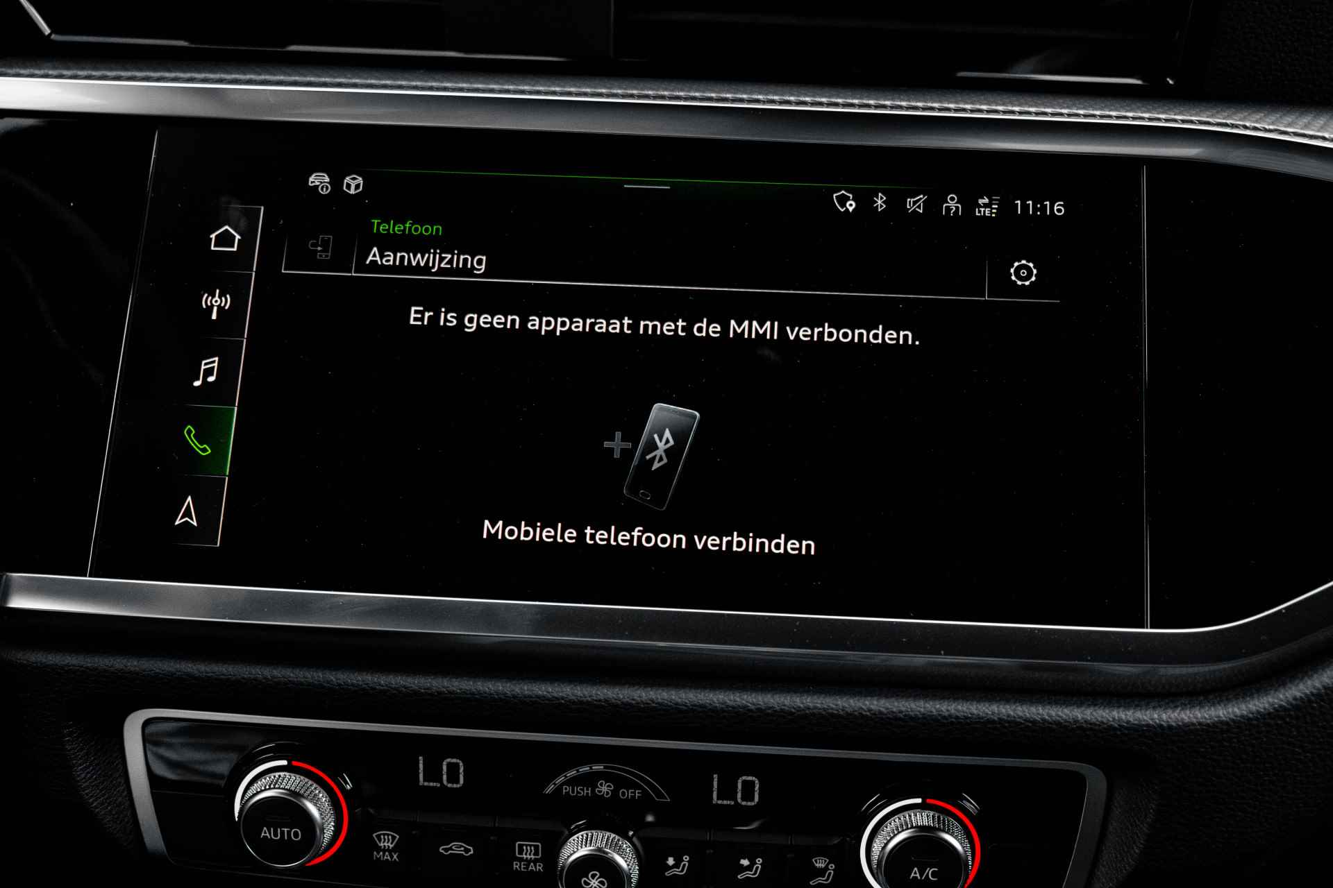 Audi Q3 45 TFSI e S edition | Audi virtual cockpit | Assistentiepakket | Comfortsleutel | Ambient light | Zwart Optiek plus | Privacy gl - 50/57