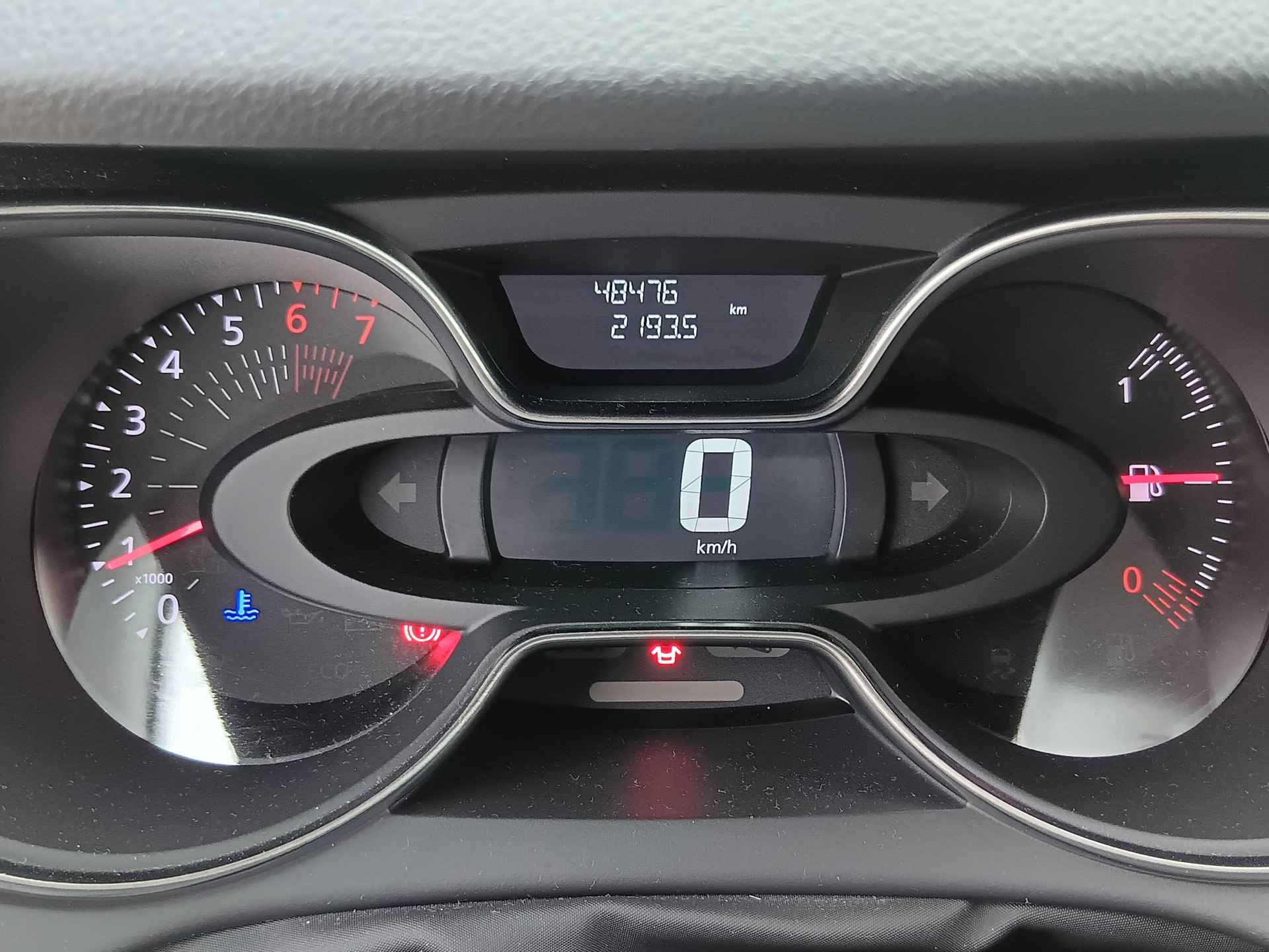 Renault Captur 0.9 TCe Bose Trekhaak / Climate Control / Navigatie - 29/38