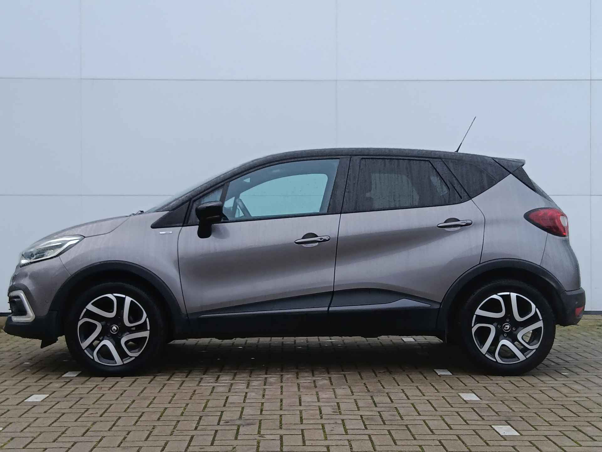 Renault Captur 0.9 TCe Bose Trekhaak / Climate Control / Navigatie - 36/38