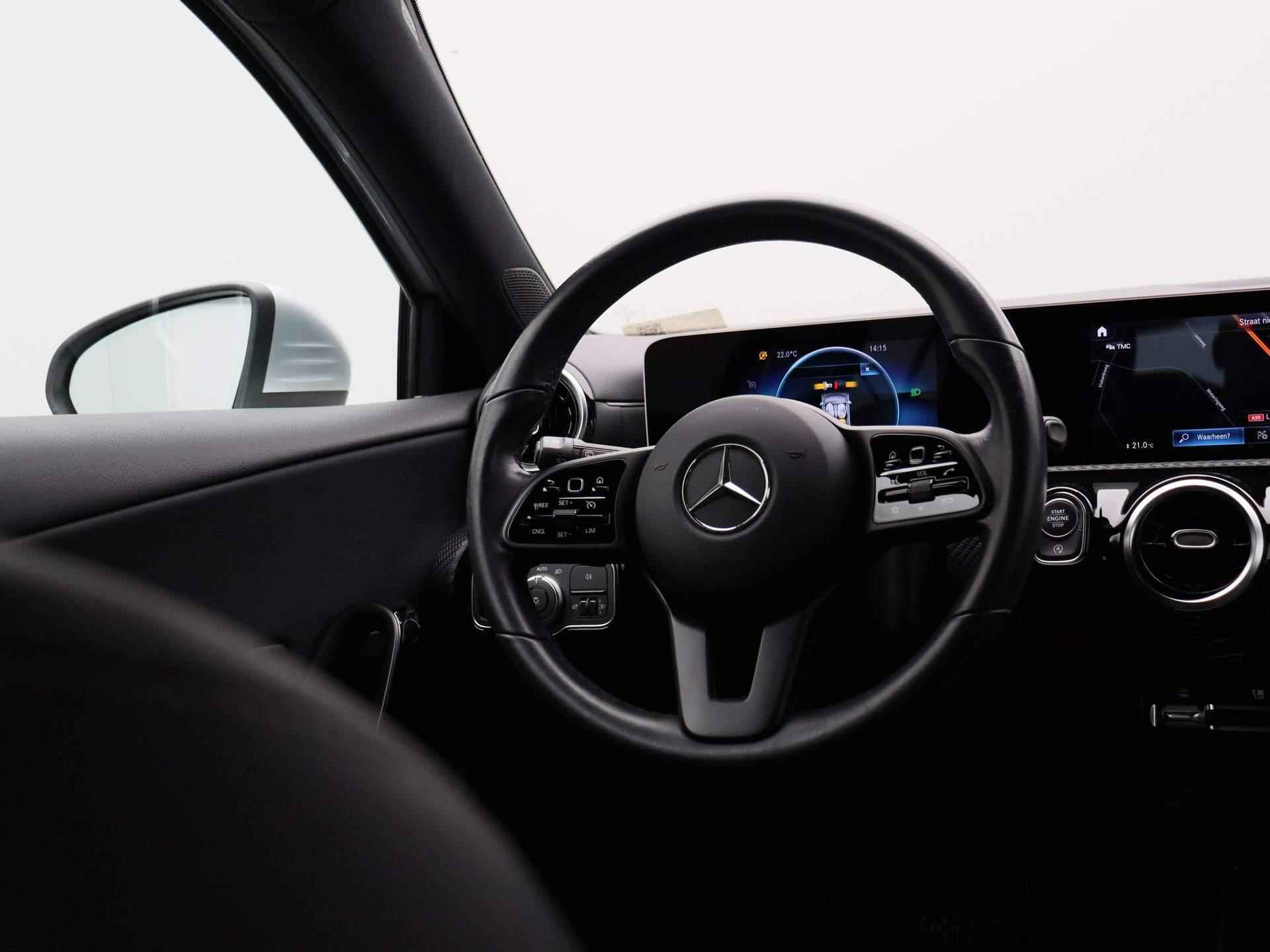 Mercedes-Benz A-klasse 180 d Business Solution | Trekhaak Elektrisch Uitklapbaar | Navi | Cruise | PDC V+A | Keyless | Camera | LED | Wide Screen | - 10/41