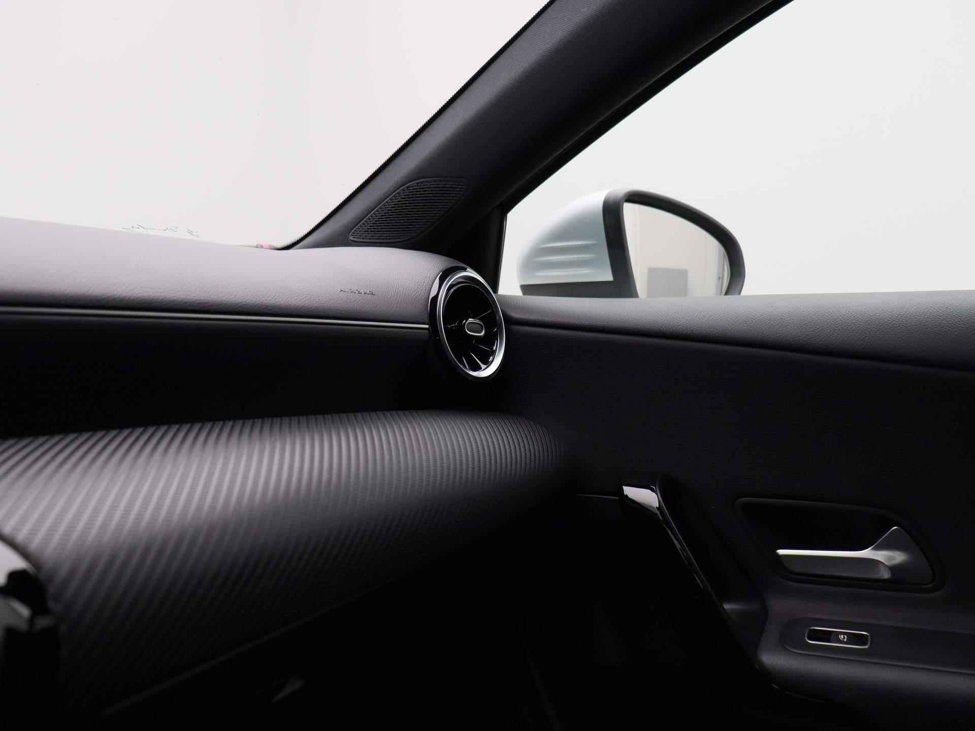 Mercedes-Benz A-klasse 180 d Business Solution | Trekhaak Elektrisch Uitklapbaar | Navi | Cruise | PDC V+A | Keyless | Camera | LED | Wide Screen | - 27/41