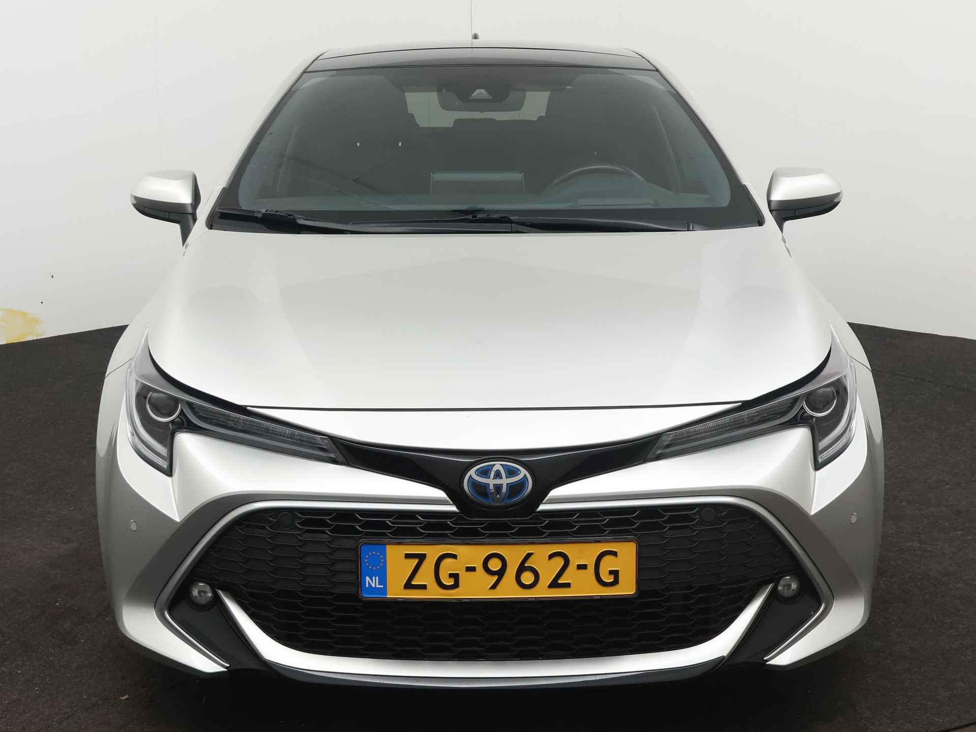 Toyota Corolla 1.8 Hybrid Executive | Panoramadak | Dodehoek Ass. | Parkeersensoren | LM velgen | Stoelverwarming | Cruise Control Adaptief | Navigatie | Camera - 39/47