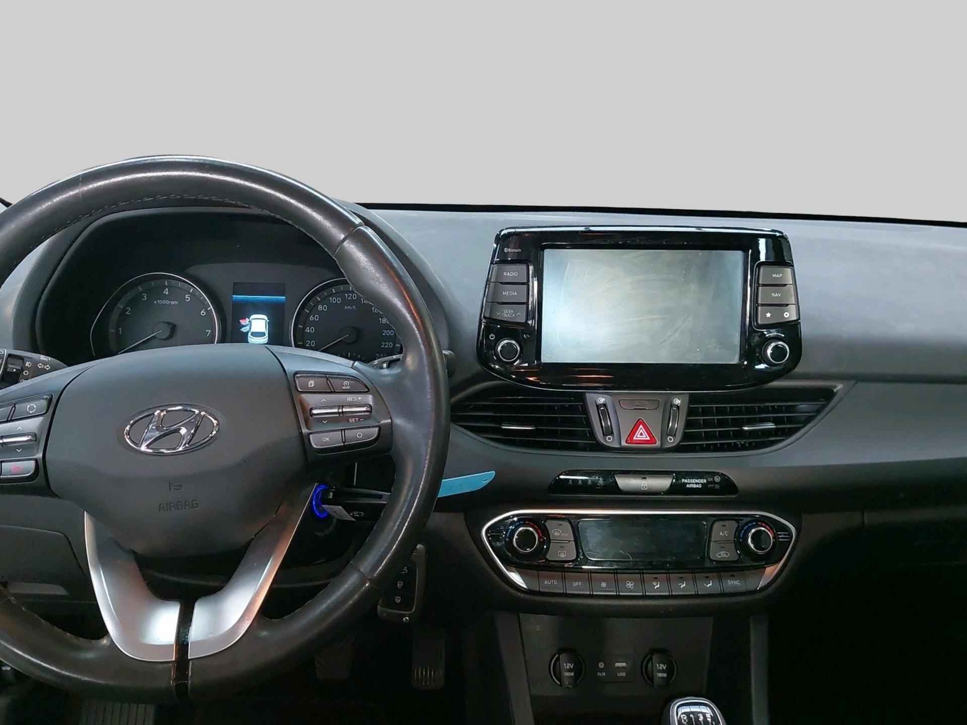 Hyundai i30 Wagon 1.0 T-GDI Comfort | navigatie | cruise control | climate control | Apple Carplay/Android Auto - 9/20