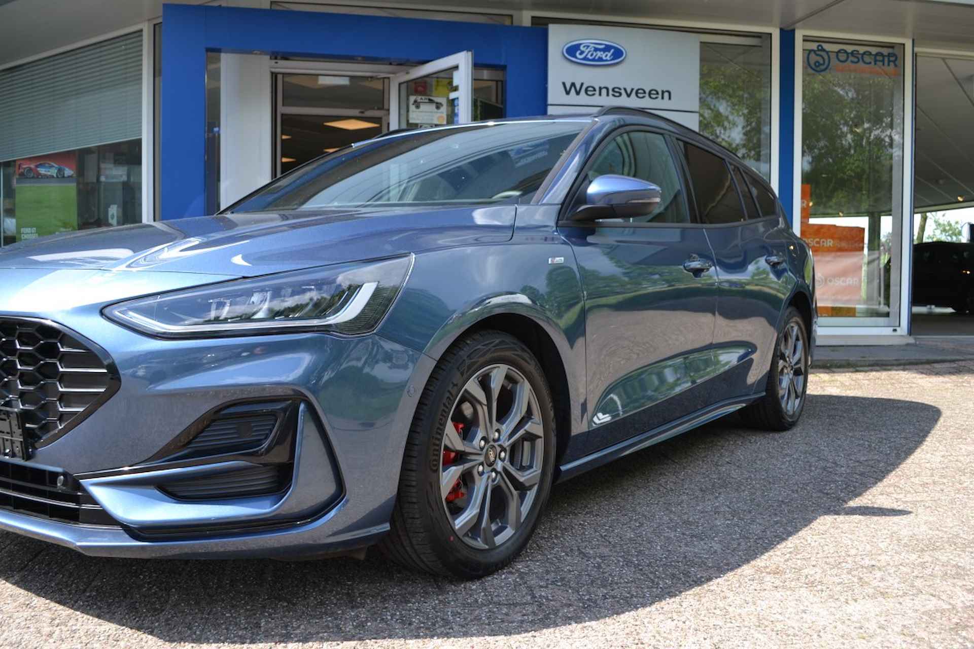 Ford Focus Wagon 1.0T 125pk MHEV ST-Line X | Voorraad Nieuw | Lederen interieur, zeer compleet - 2/37