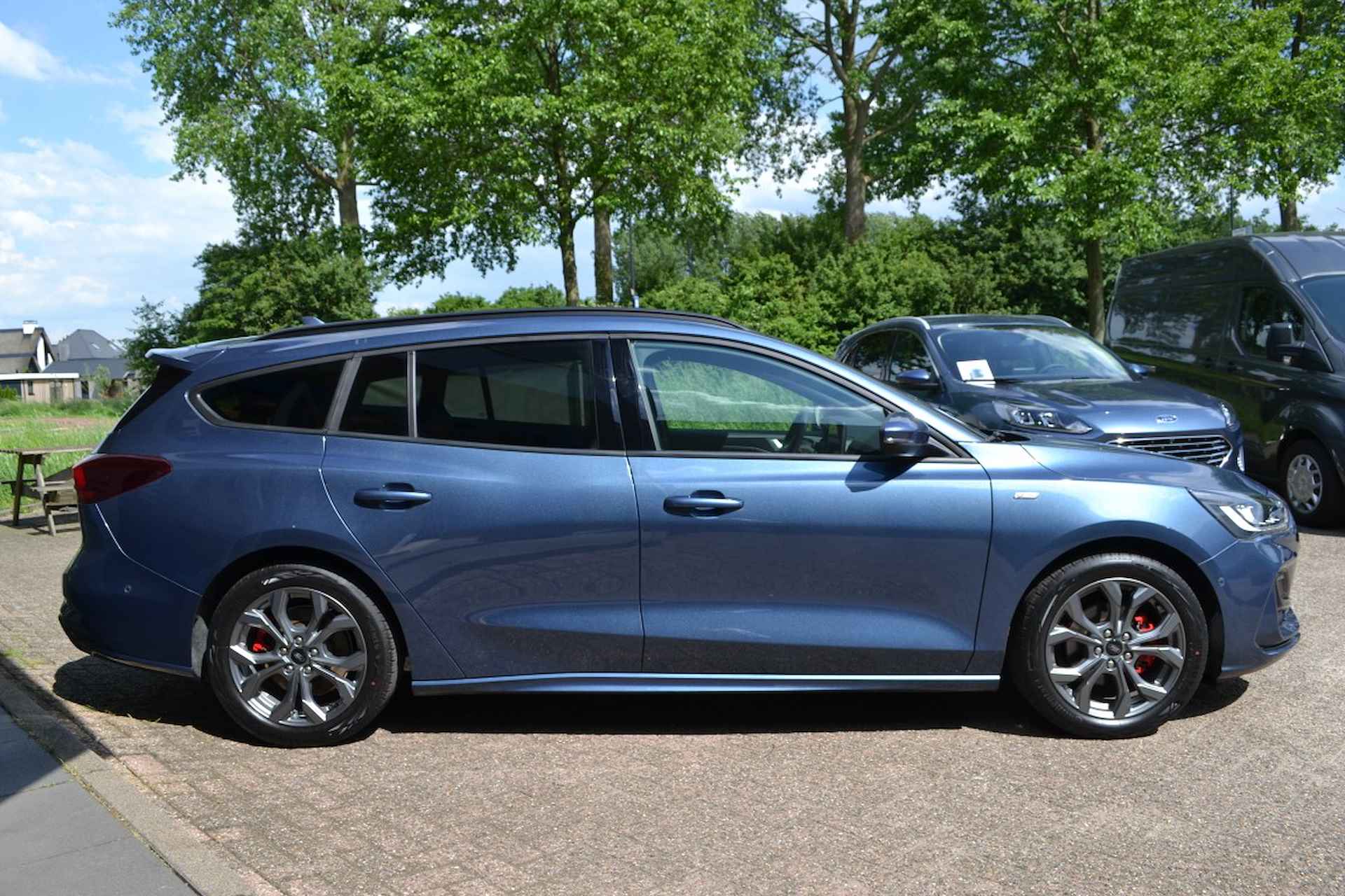 Ford Focus Wagon 1.0T 125pk MHEV ST-Line X | Voorraad Nieuw | Lederen interieur, zeer compleet - 5/37