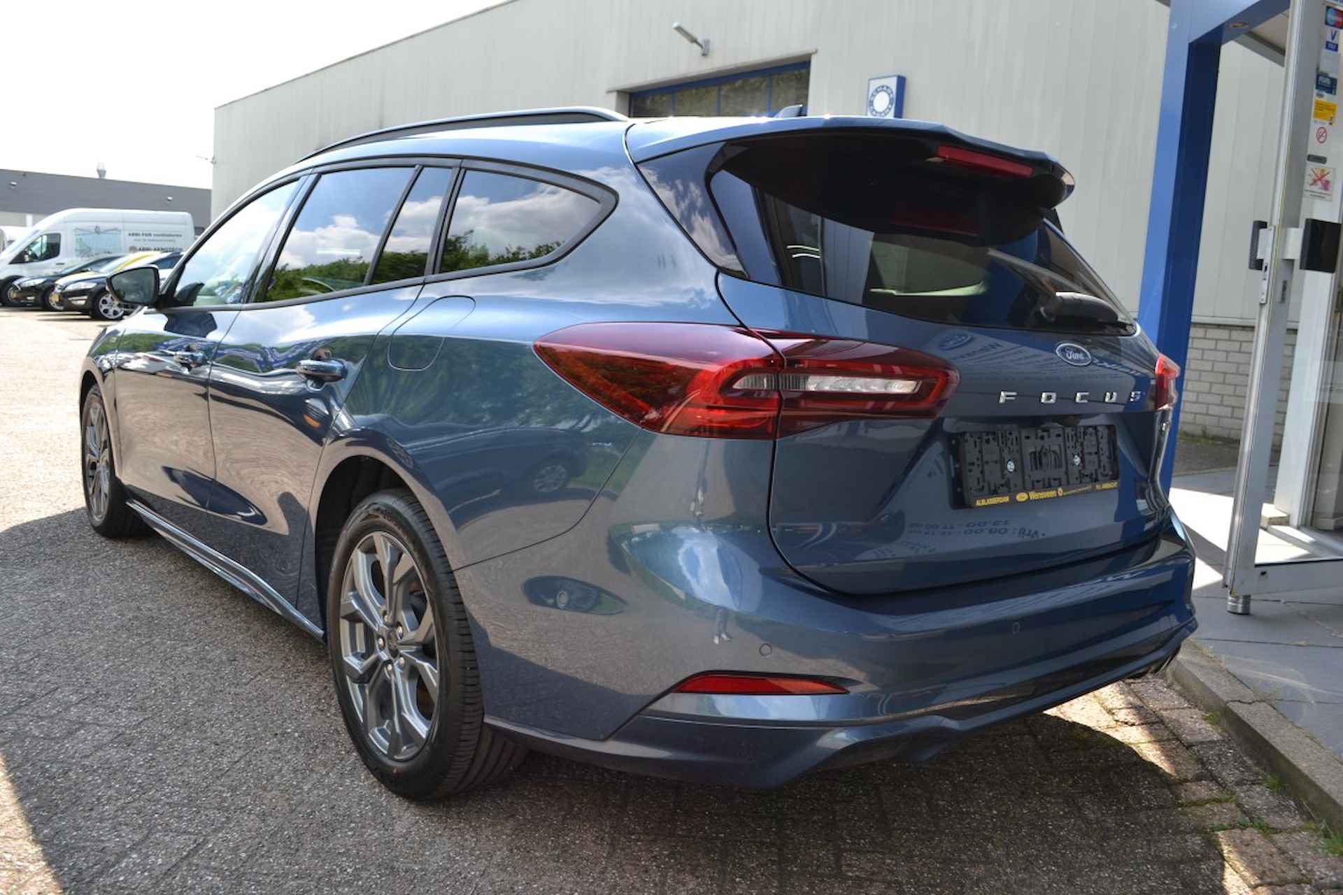 Ford Focus Wagon 1.0T 125pk MHEV ST-Line X | Voorraad Nieuw | Lederen interieur, zeer compleet - 24/37