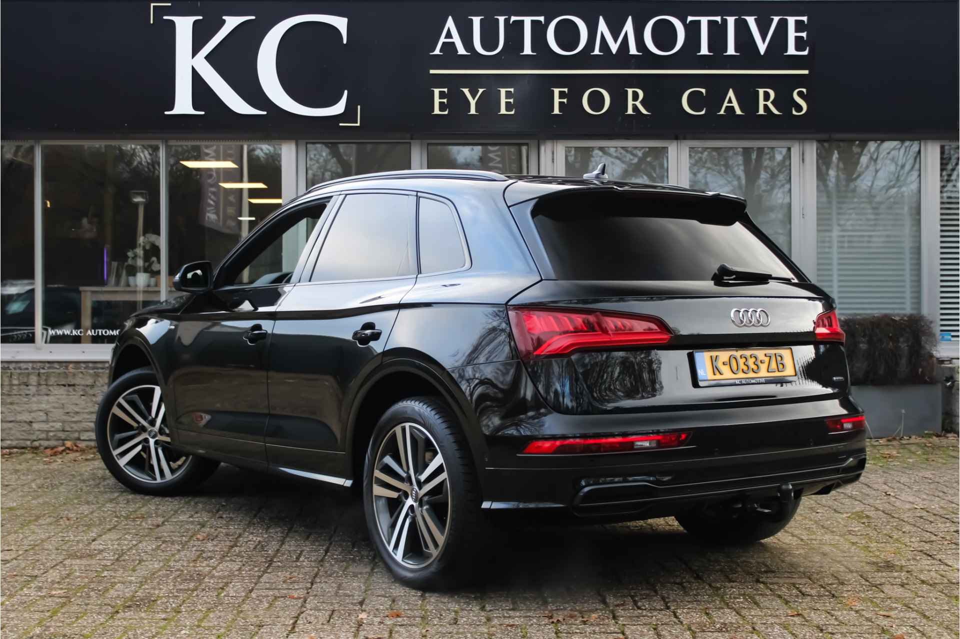 Audi Q5 2.0TFSi Quattro S Line Black | VAN: 35.950,- VOOR 34.777,- EINDEJAARSVOORDEEL: 1.173,- Pano | RS | 360 - 5/36