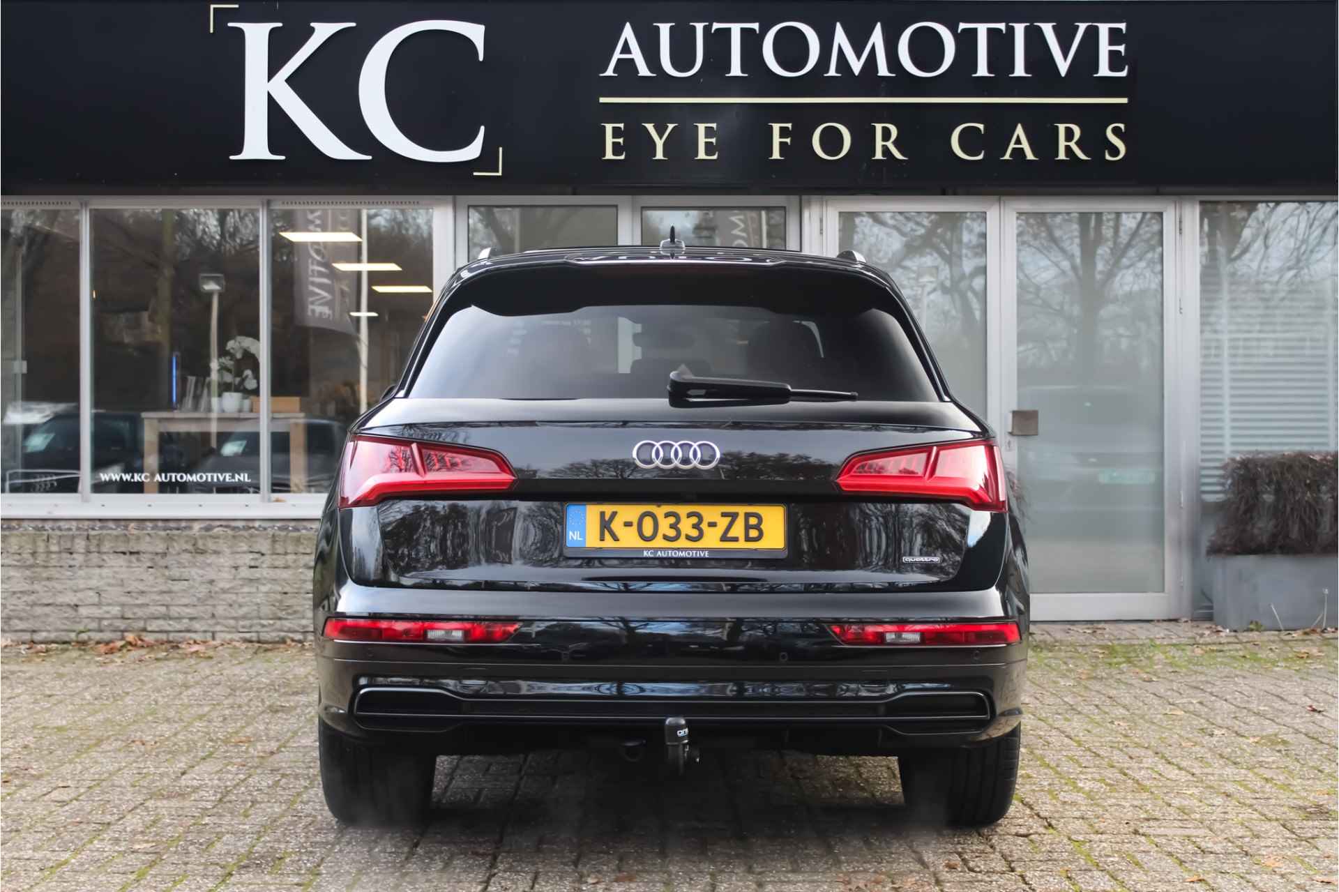 Audi Q5 2.0TFSi Quattro S Line Black | VAN: 35.950,- VOOR 34.777,- EINDEJAARSVOORDEEL: 1.173,- Pano | RS | 360 - 7/36