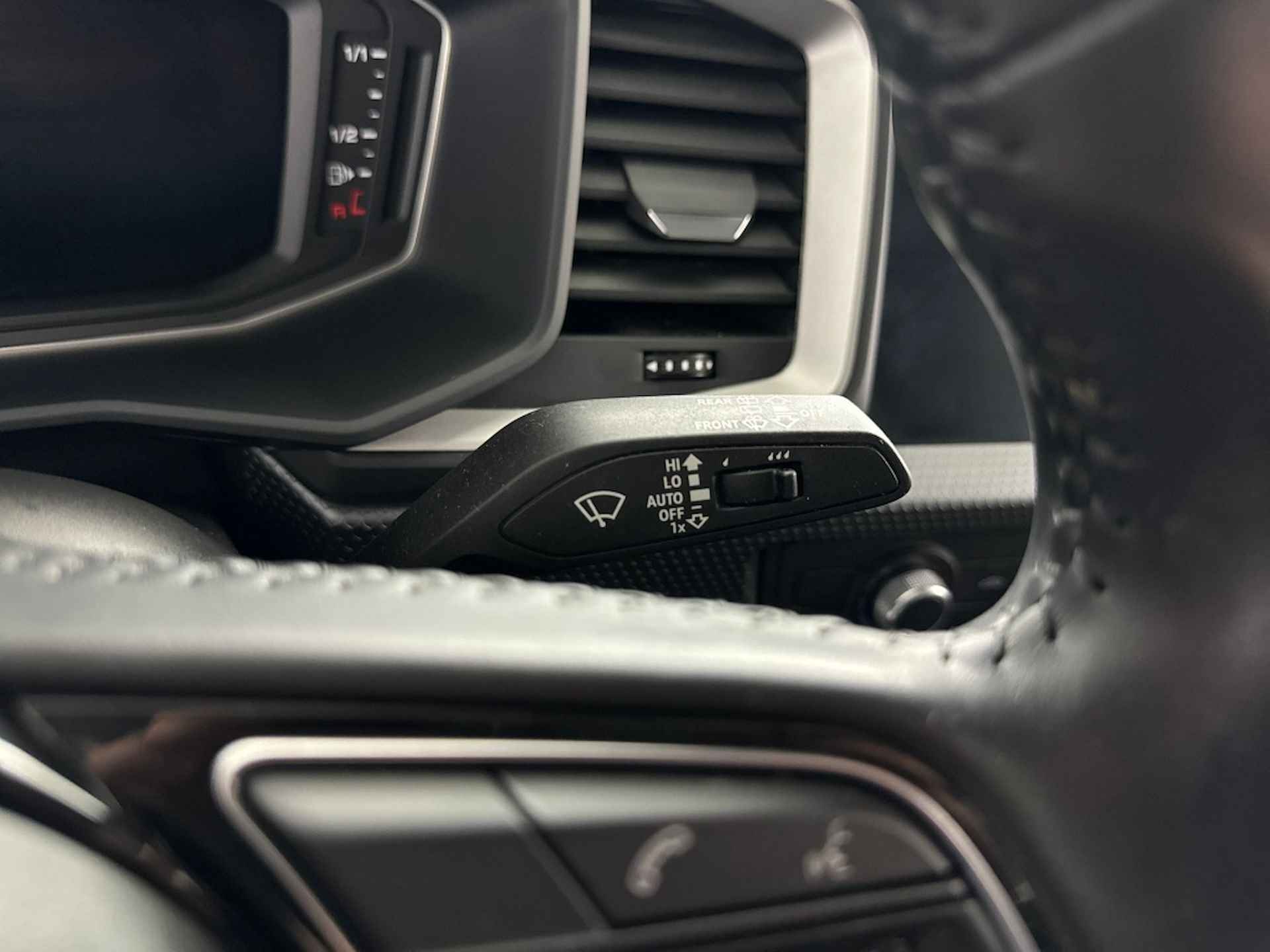 Audi A1 Sportback 25 TFSI Pro Line | Navigatie | Cruise Control | 15'' L.M. Velgen - 25/38