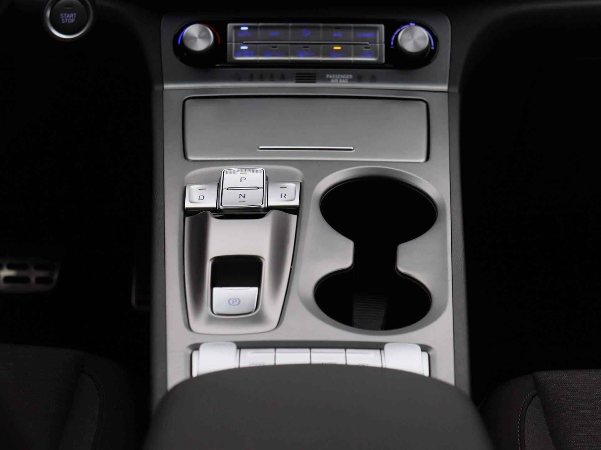 Hyundai Kona EV Fashion 39 kWh | KRELL AUDIO | NAVIGATIE | ACHTERUITRIJCAMERA | APPLE CARPLAY / ANDROID AUTO | CLIMATE CONTROL | PARKEERSENSOREN | LICHTMETALEN VELGEN | LANE ASSIST | - 13/41