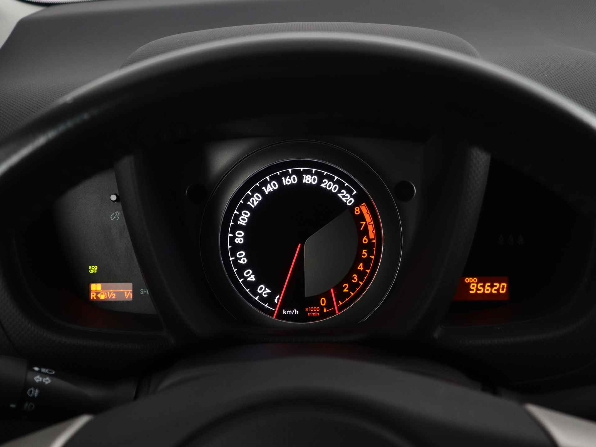 Toyota Urban Cruiser 1.3 VVT-i Dynamic | 6 Versnellingen | Bluetooth | Climate Control | - 7/38