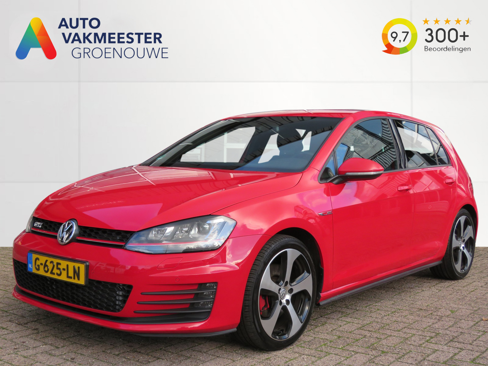 Volkswagen Golf 2.0 TSI GTI 220PK / 18Inch / Xenon / Stoelverw. /