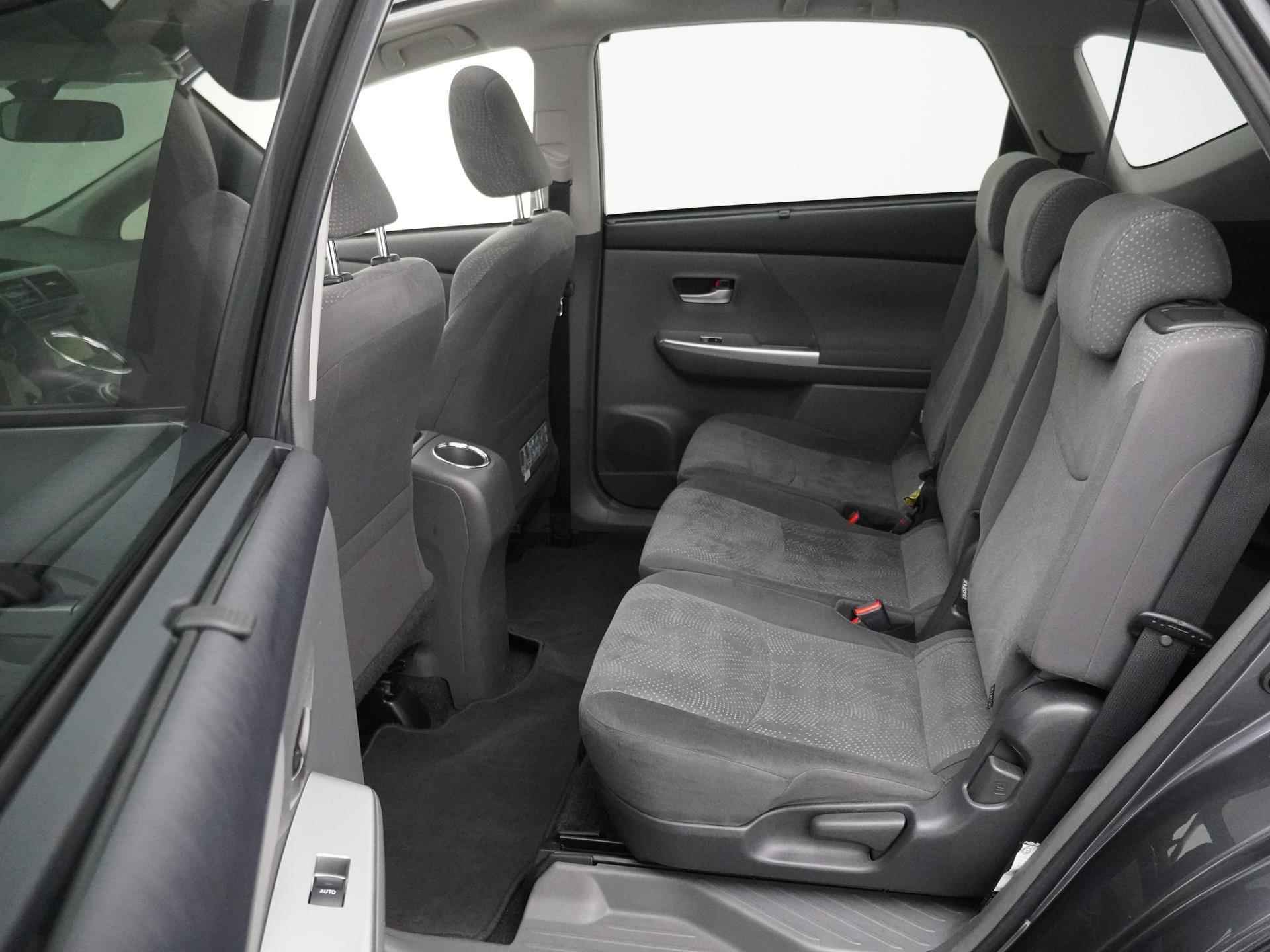Toyota Prius Wagon 1.8 Aspiration Limited | Panoramadak | Headupdisplay | Fullmap navigatie | Trekhaak | - 14/34