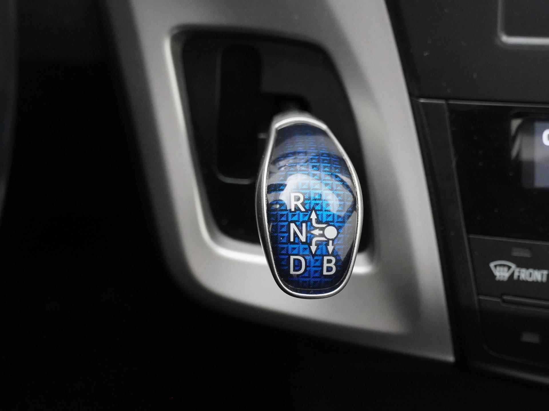 Toyota Prius Wagon 1.8 Aspiration Limited | Panoramadak | Headupdisplay | Fullmap navigatie | Trekhaak | - 28/34