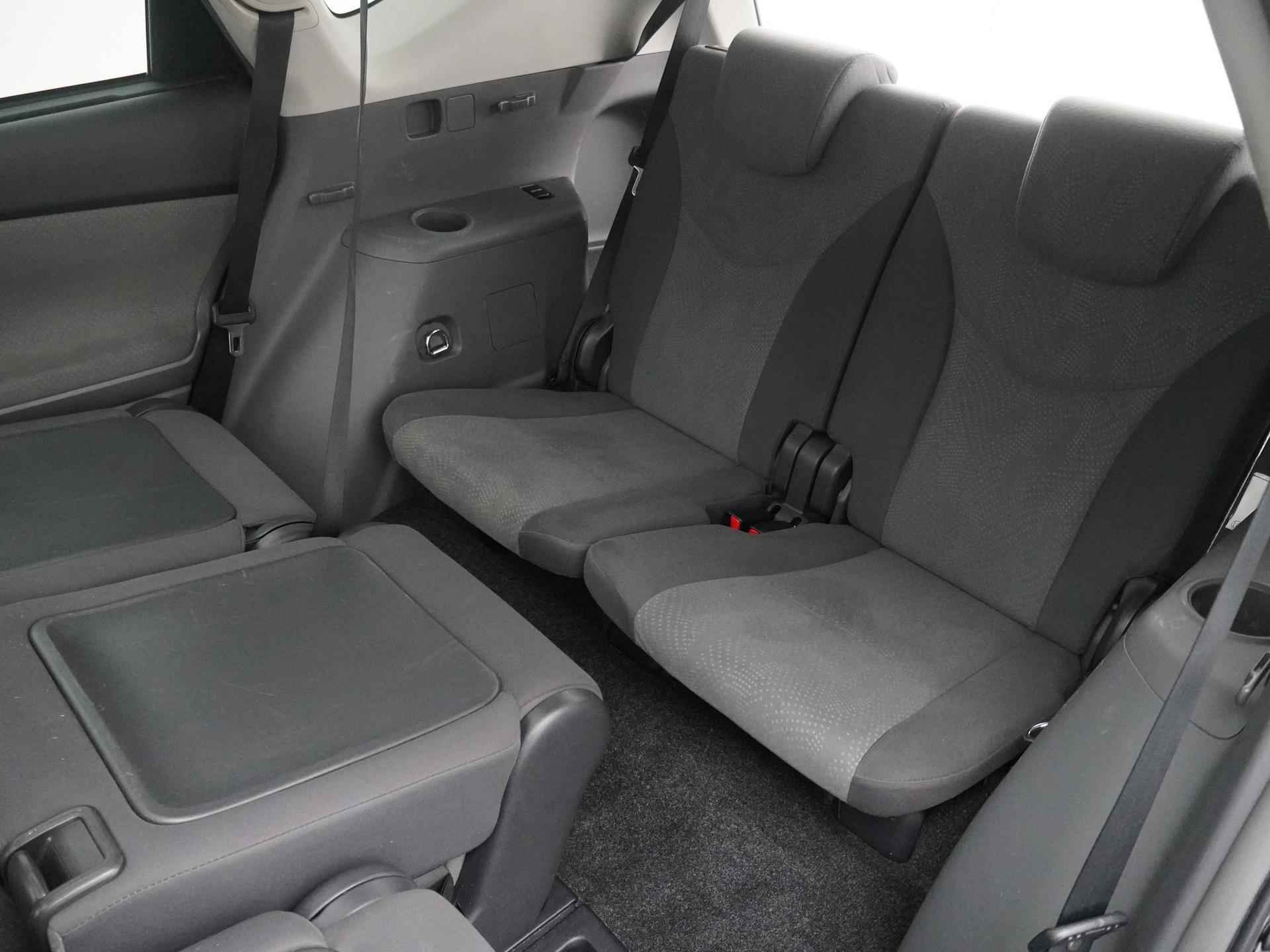 Toyota Prius Wagon 1.8 Aspiration Limited | Panoramadak | Headupdisplay | Fullmap navigatie | Trekhaak | - 33/34