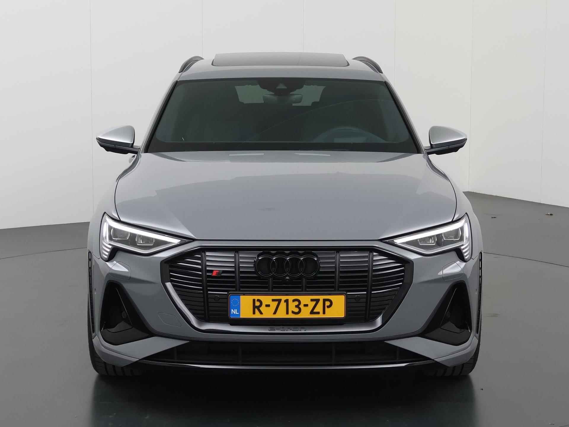 Audi e-tron S-Line quattro 95 kWh | NL Auto | 503pk | Luchtvering | Panoramadak | Matrix Led | Luxe Leder | Navigatie | B&O sound | Head-Up | Airco | Bluetooth | Cruise Control Adaptief | - 4/57