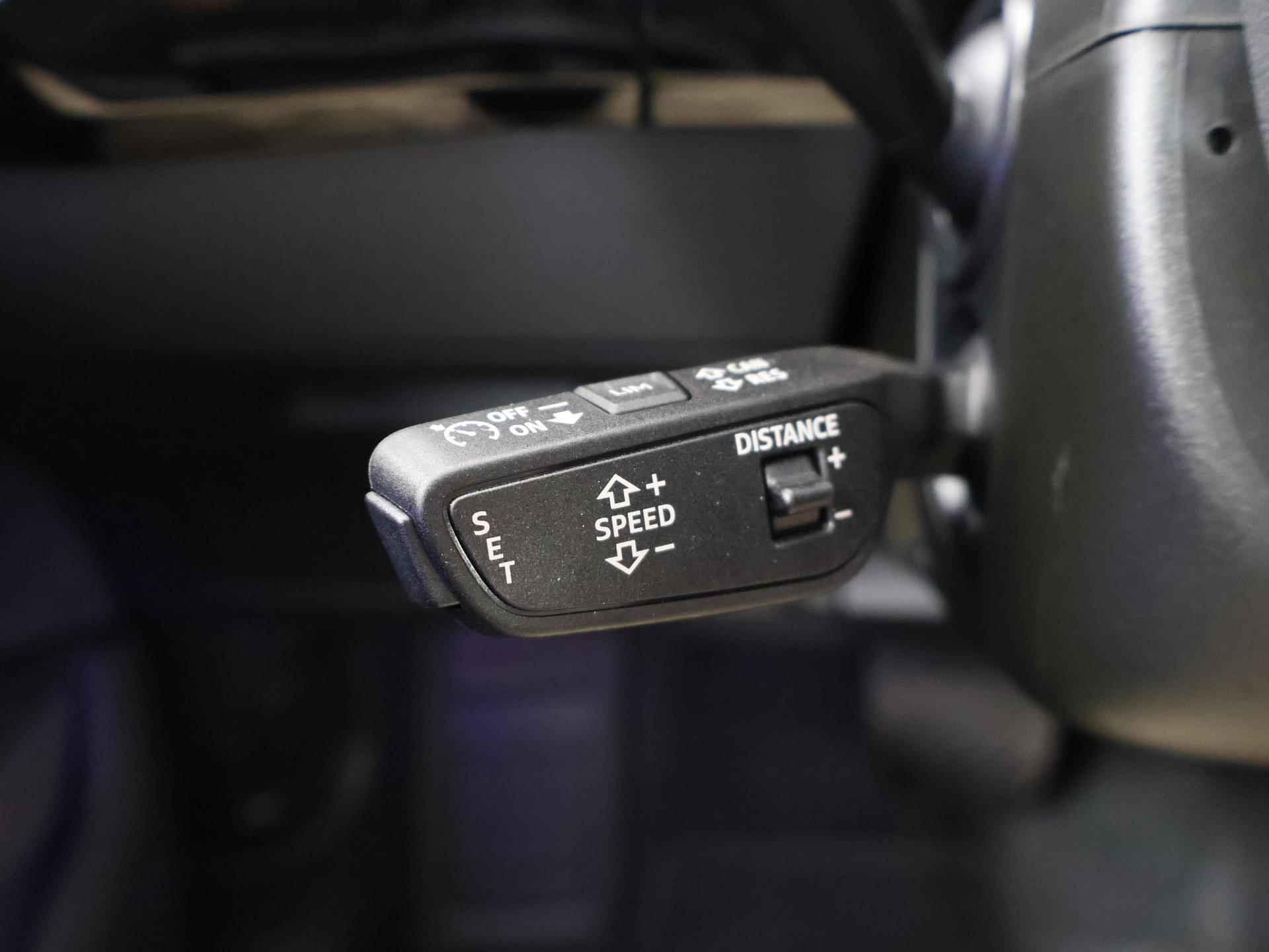 Audi e-tron S-Line quattro 95 kWh | NL Auto | 503pk | Luchtvering | Panoramadak | Matrix Led | Luxe Leder | Navigatie | B&O sound | Head-Up | Airco | Bluetooth | Cruise Control Adaptief | - 39/57