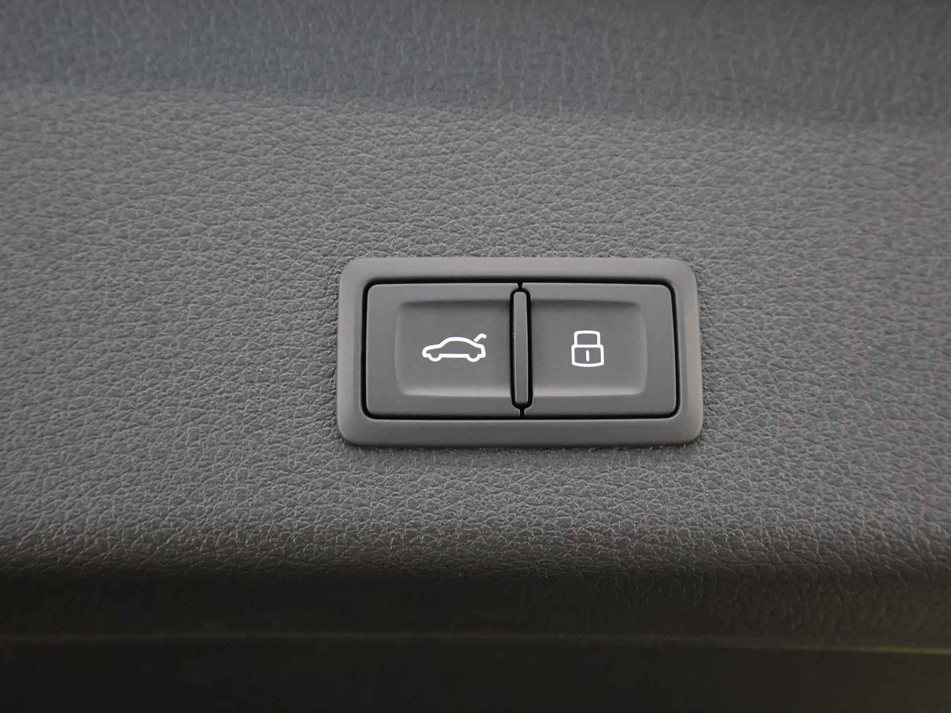 Audi e-tron S-Line quattro 95 kWh | NL Auto | 503pk | Luchtvering | Panoramadak | Matrix Led | Luxe Leder | Navigatie | B&O sound | Head-Up | Airco | Bluetooth | Cruise Control Adaptief | - 47/57