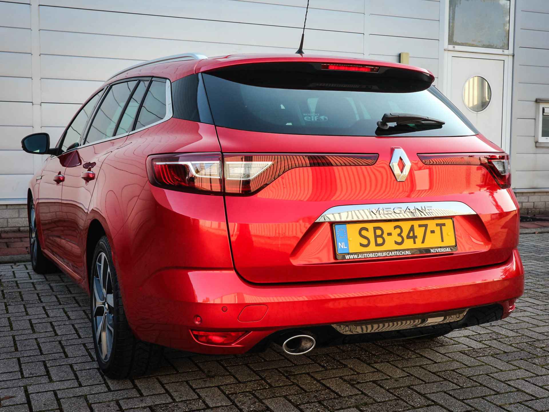 Renault Mégane Estate 1.5 dCi Bose | Clima | Cruise | Navi | 360 graden Camera | Achteruitrijcamera |  17 Inch | Massagestoel | - 29/55