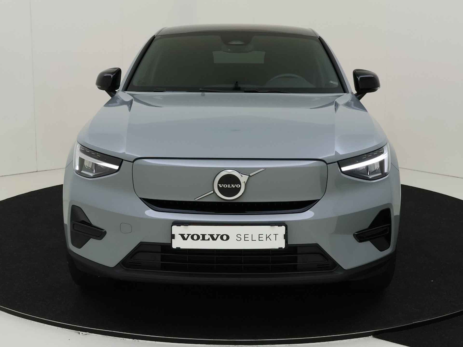 Volvo C40 Extended Core 82 kWh | Climate Pack | Getint Glas | 19" Velgen | - 3/33