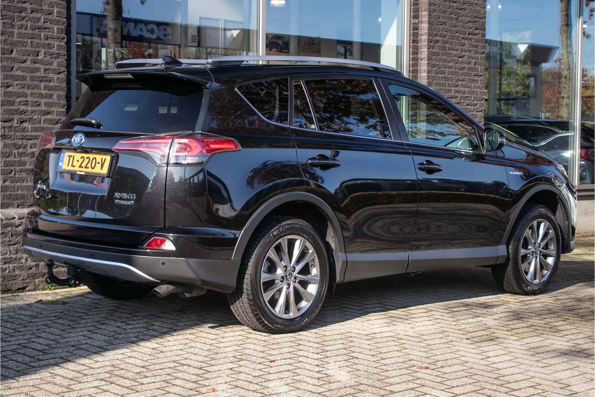 Toyota RAV4 2.5 Hybrid AWD Executive Business - All-in rijklrprs | Trekhaak | Schuifdak | vol leder - 3/45