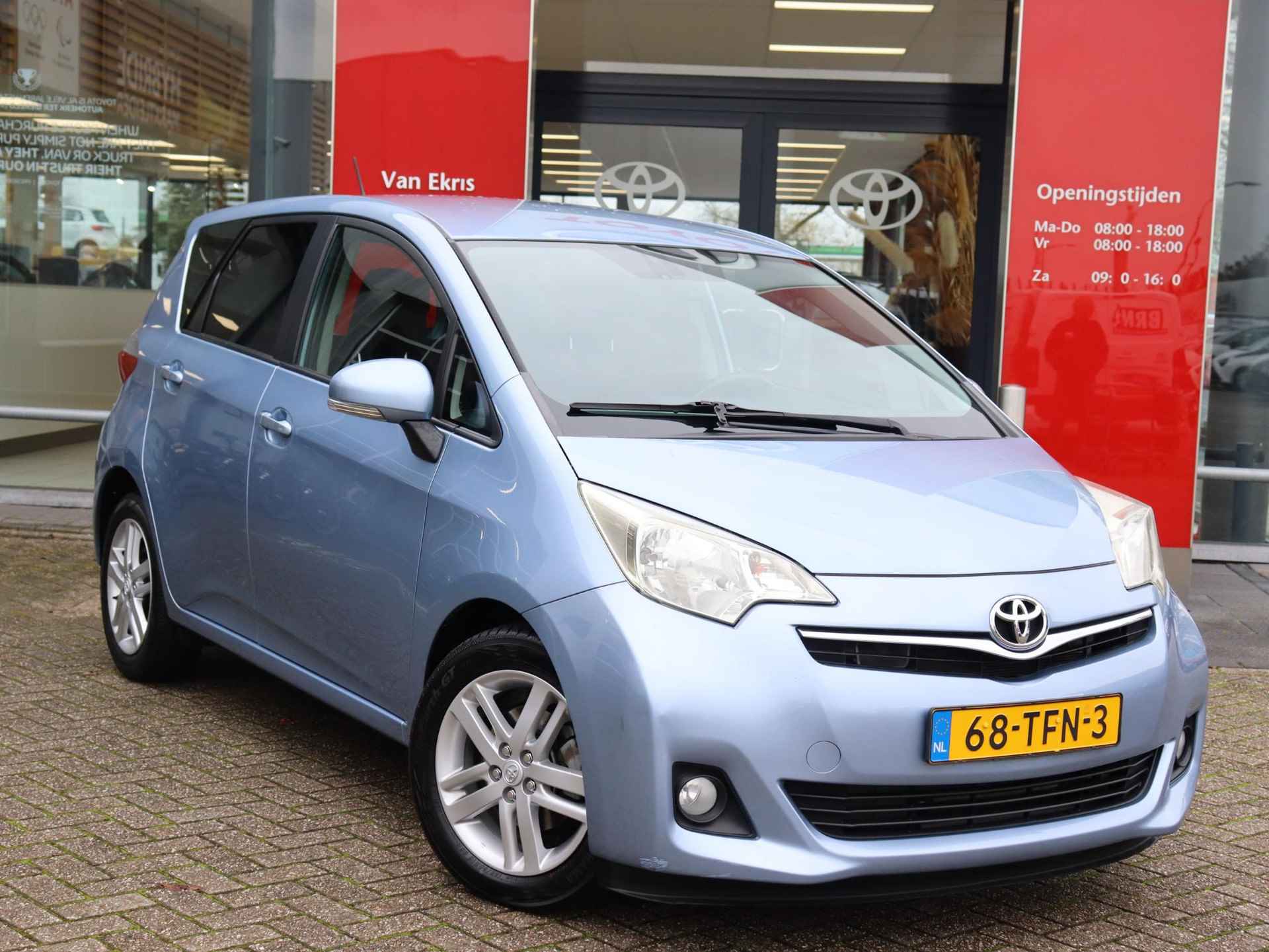 Toyota Verso-S 1.3 VVT-i Dynamic Automaat , Trekhaak, Parkeersensoren - 11/33